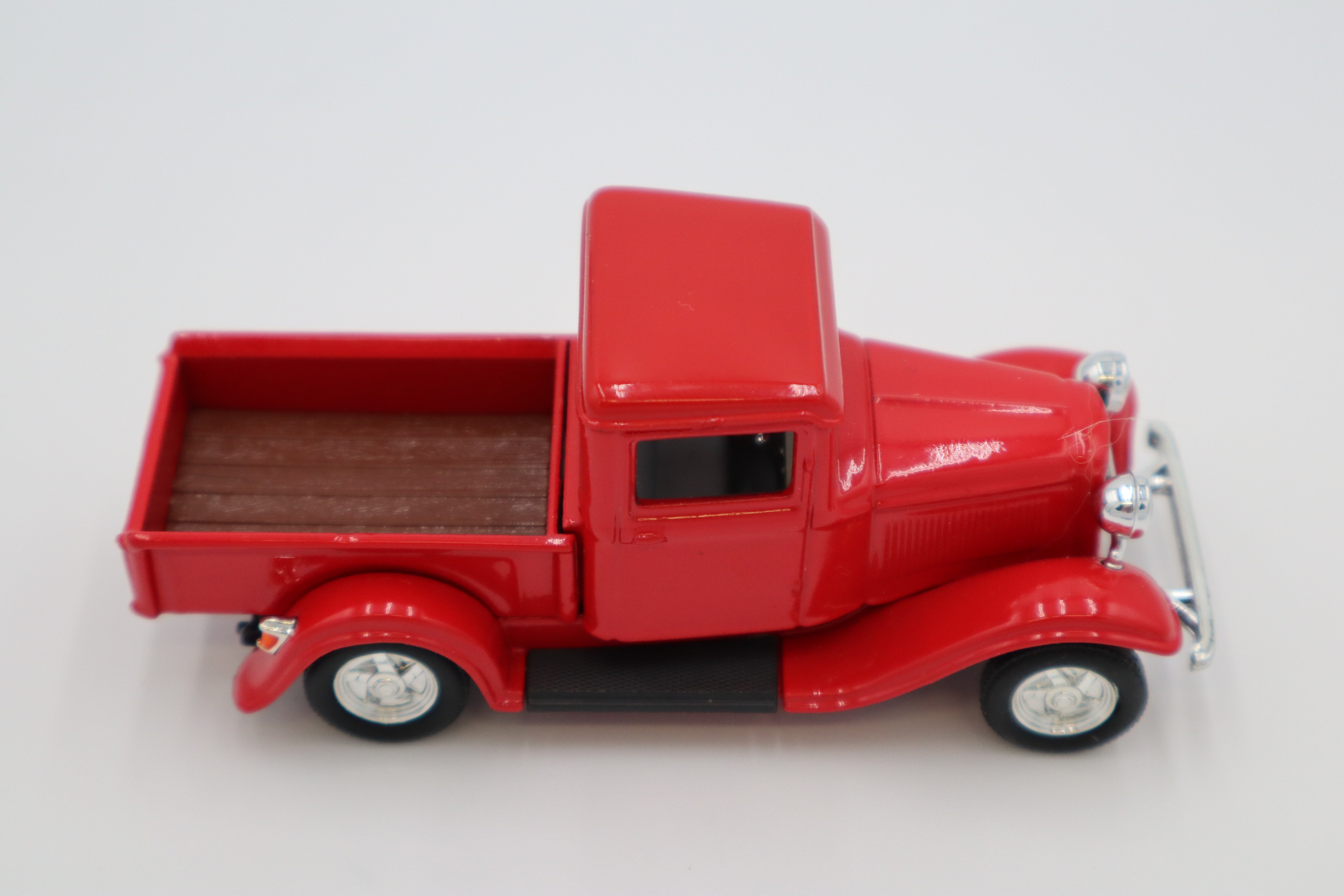 Yatming 1934 Ford Pickup (Red)-Second hand-M8311
