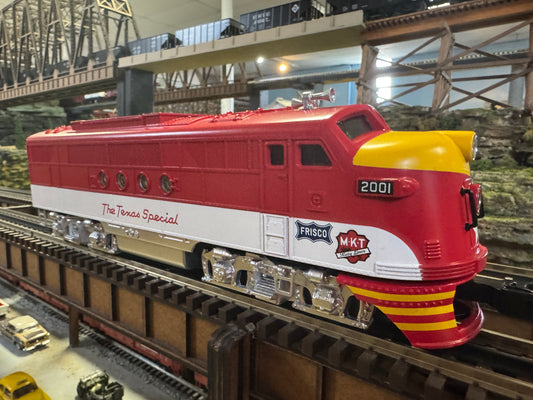 Lionel 2434239 - FT Dummy Diesel Locomotive "MKT" #2001 (Non-Powered) The Texas Special - MrMuffin'sTrains