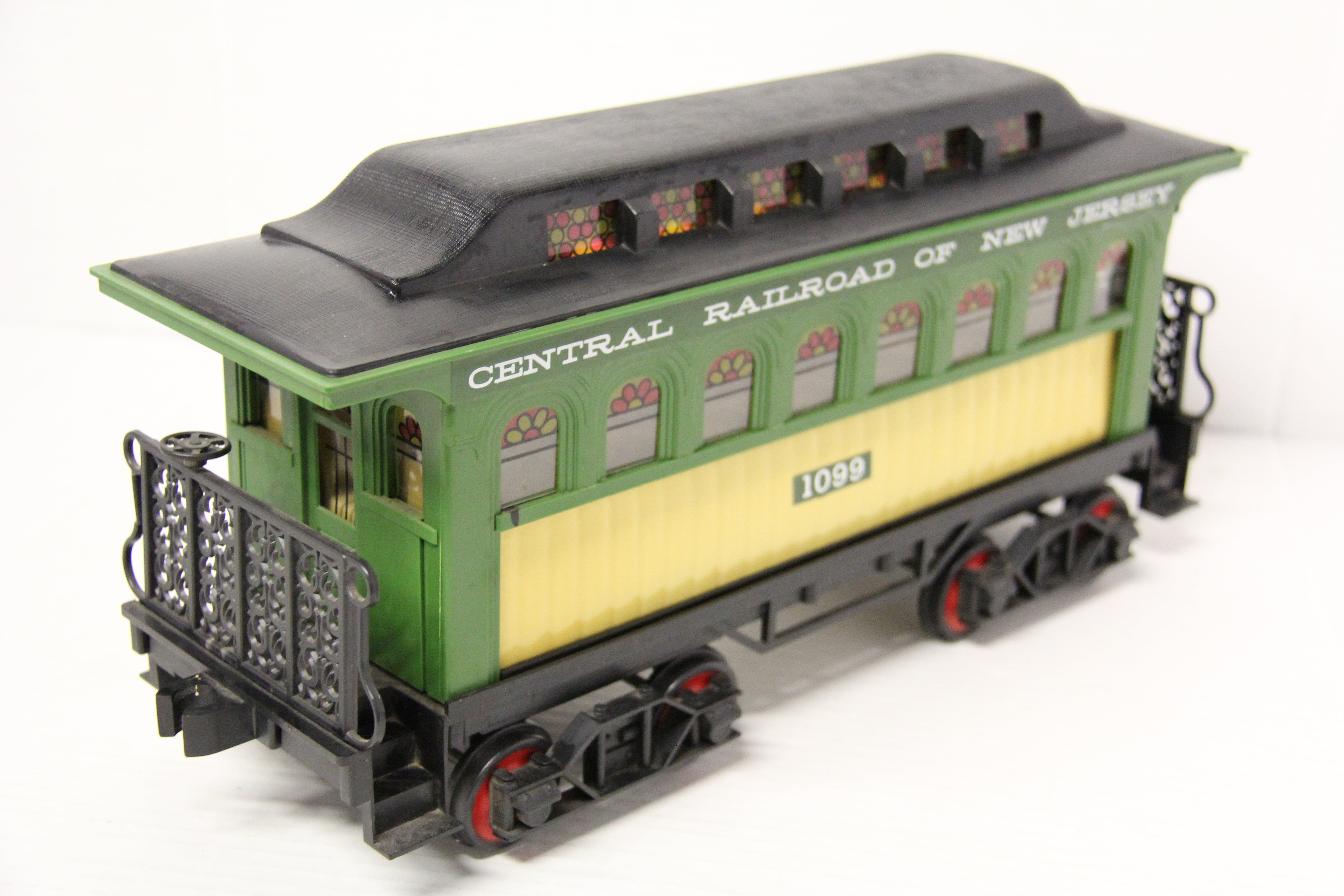 JIM BEAM  Central Railroad of New Jersey #1099 Passenger Car Decanter-Second hand-M7229