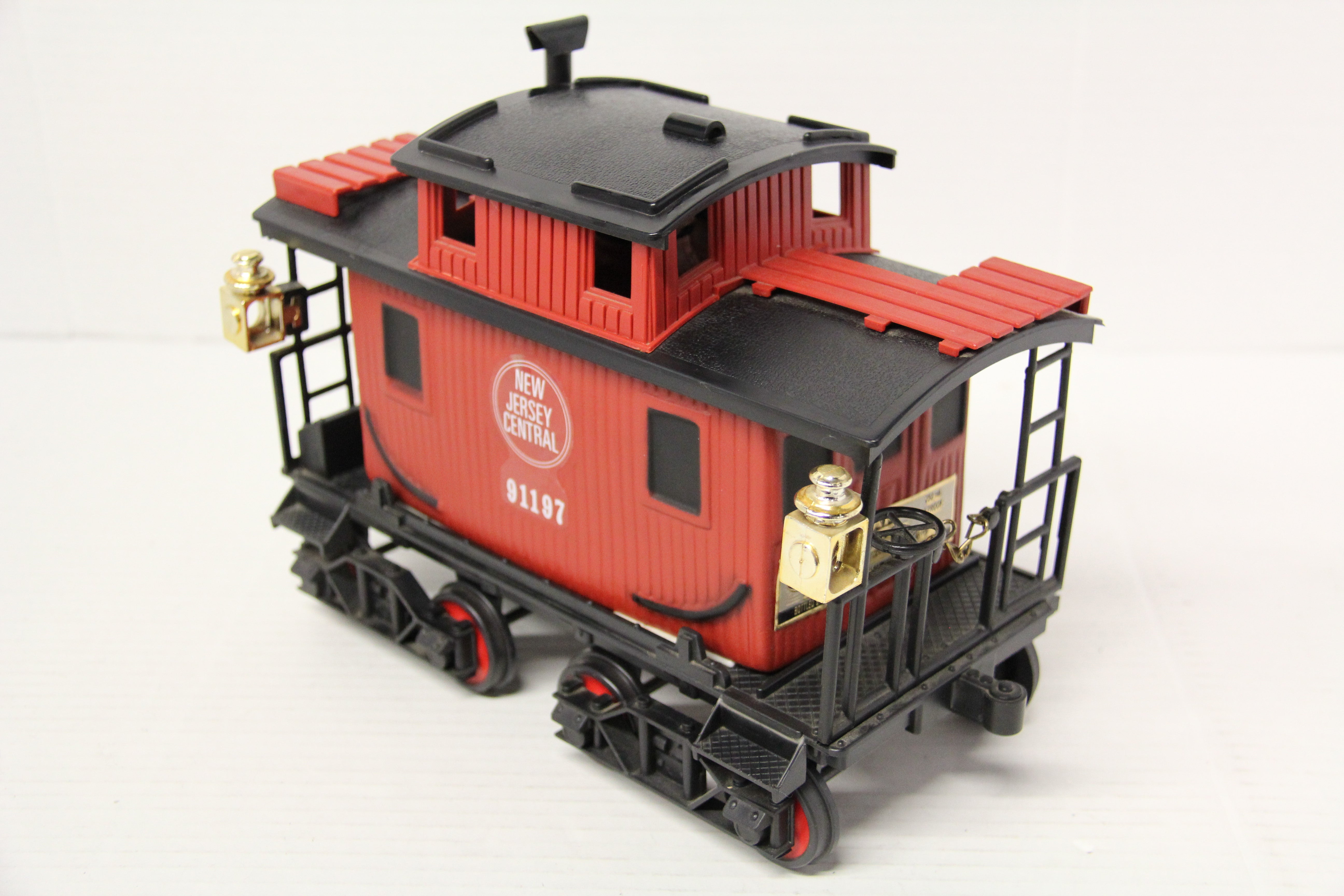 JIM BEAM Central Railroad of New Jersey #91197 Caboose Decanter-Second hand-M7230