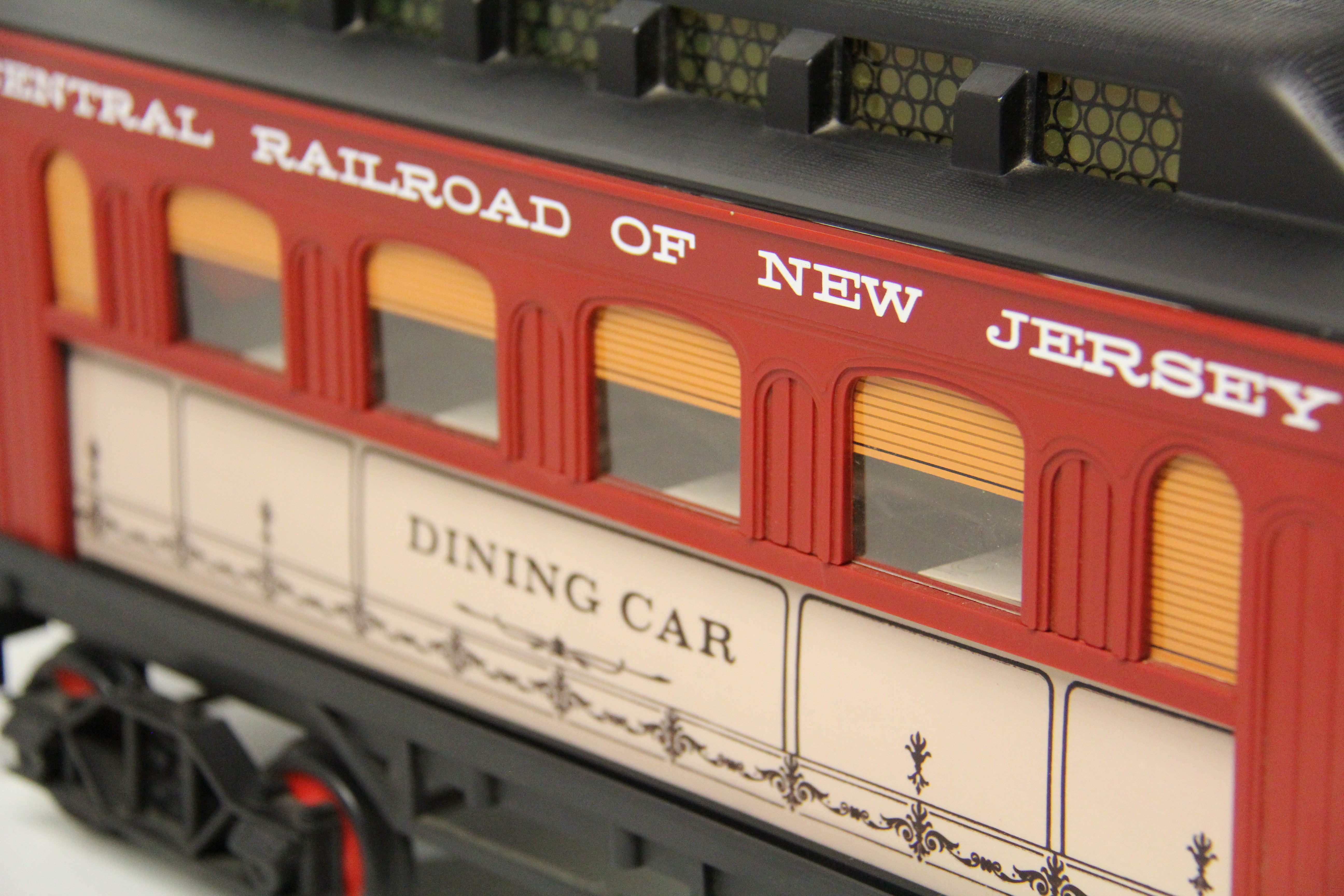 JIM BEAM Central Railroad of New Jersey Dining Car Decanter-Second hand-M7231 - MrMuffin'sTrains