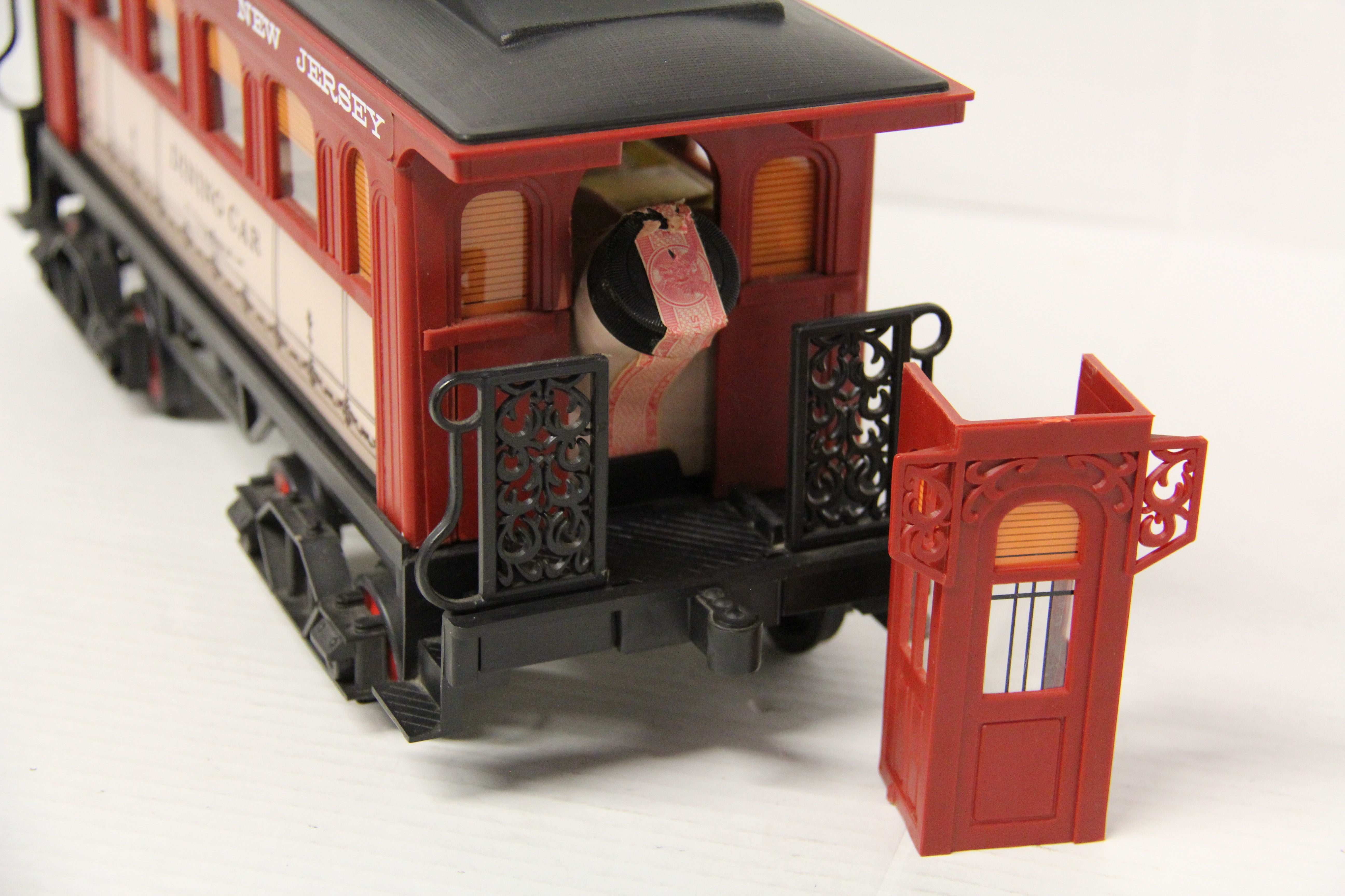 JIM BEAM Central Railroad of New Jersey Dining Car Decanter-Second hand-M7231 - MrMuffin'sTrains