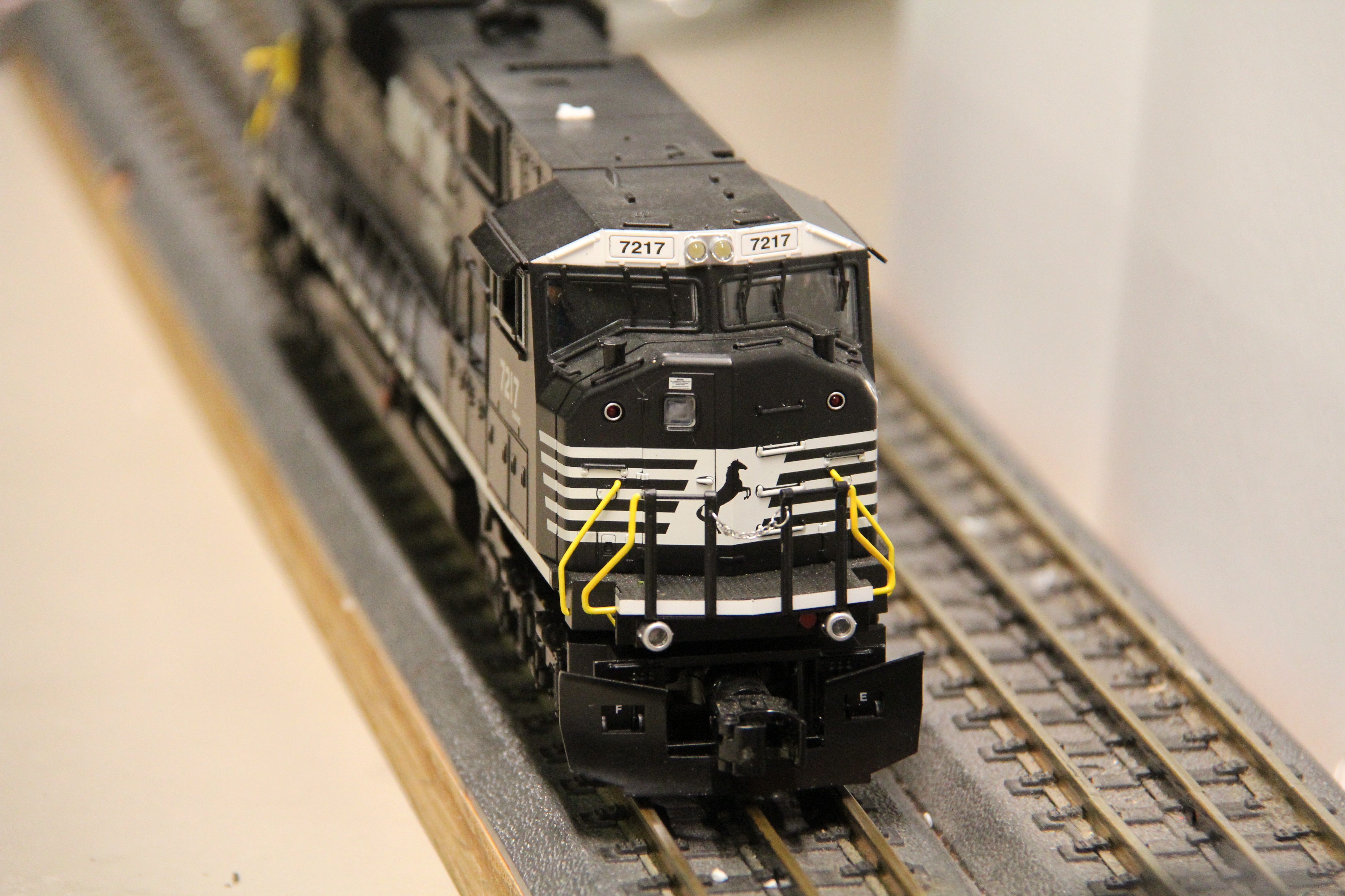 Lionel 2034081 Norfolk Southern LC+2 SD80MAC #7217-Second hand-M5854