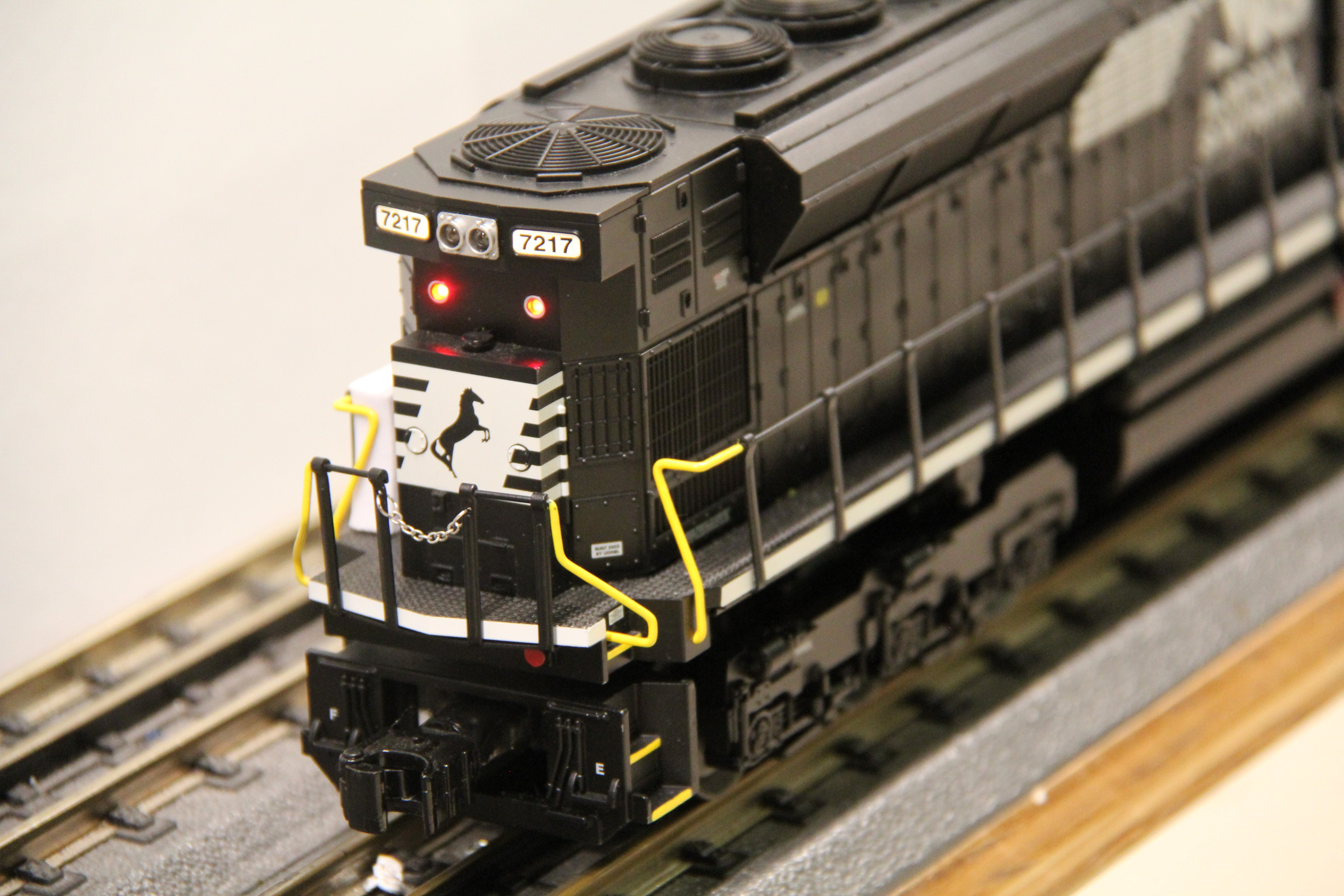 Lionel 2034081 Norfolk Southern LC+2 SD80MAC #7217-Second hand-M5854