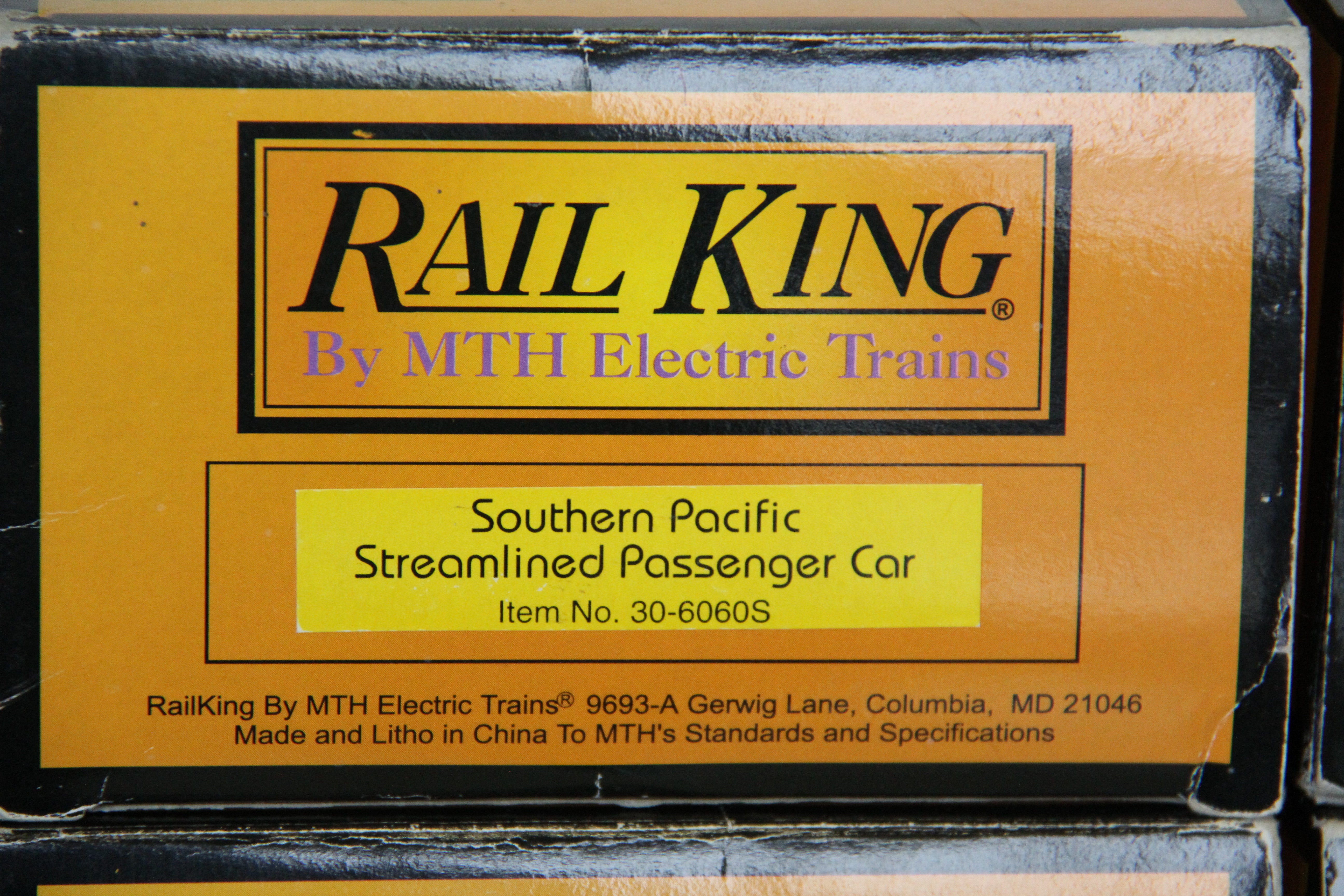 Rail King 30-6060S & 30-6063 Southern Pacific Combine/Diner 6 Car Passenger Set-Second hand-M7239