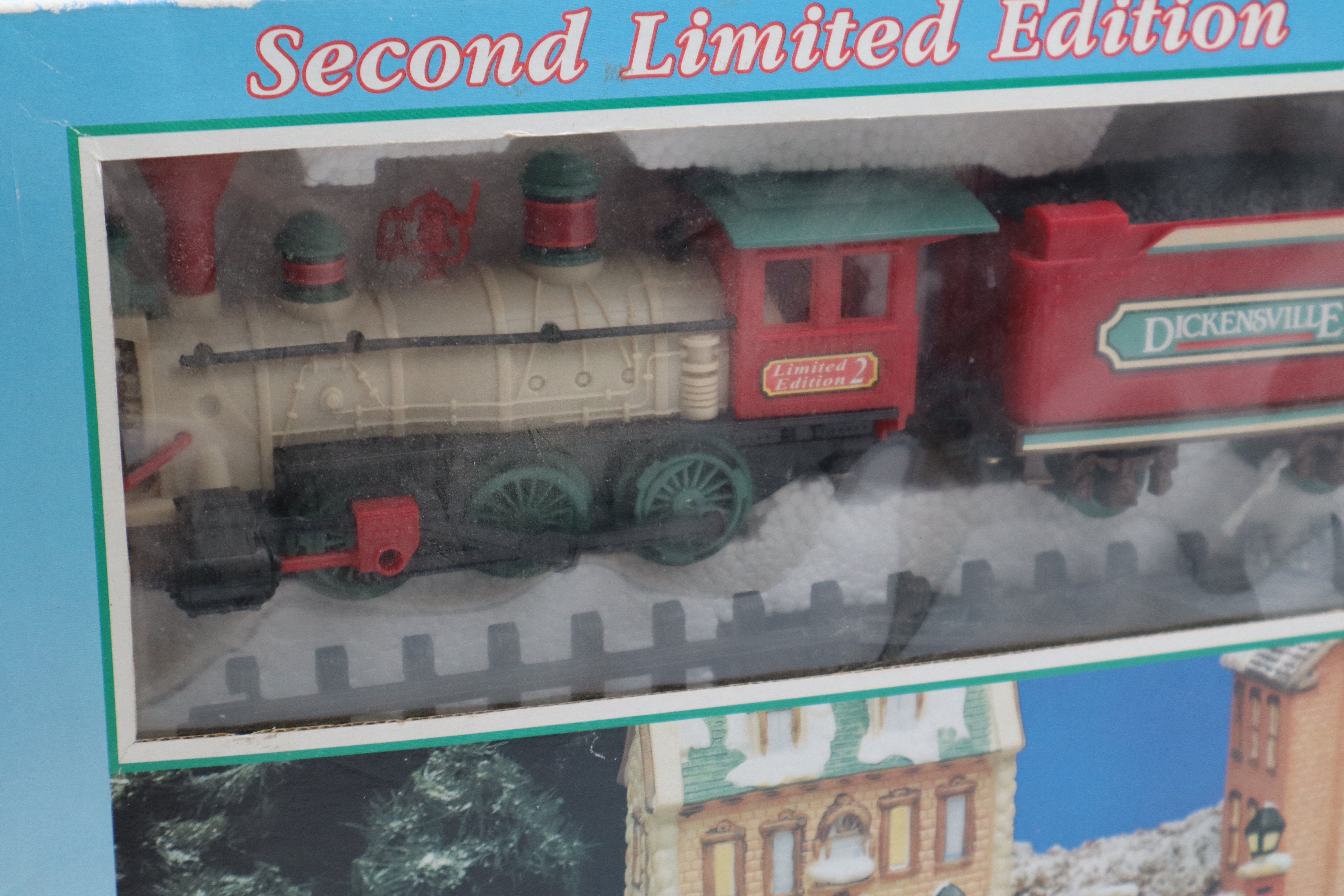 New Bright Industries Co No. 174W Dickensville Collectible Train Set-Second hand-M8462