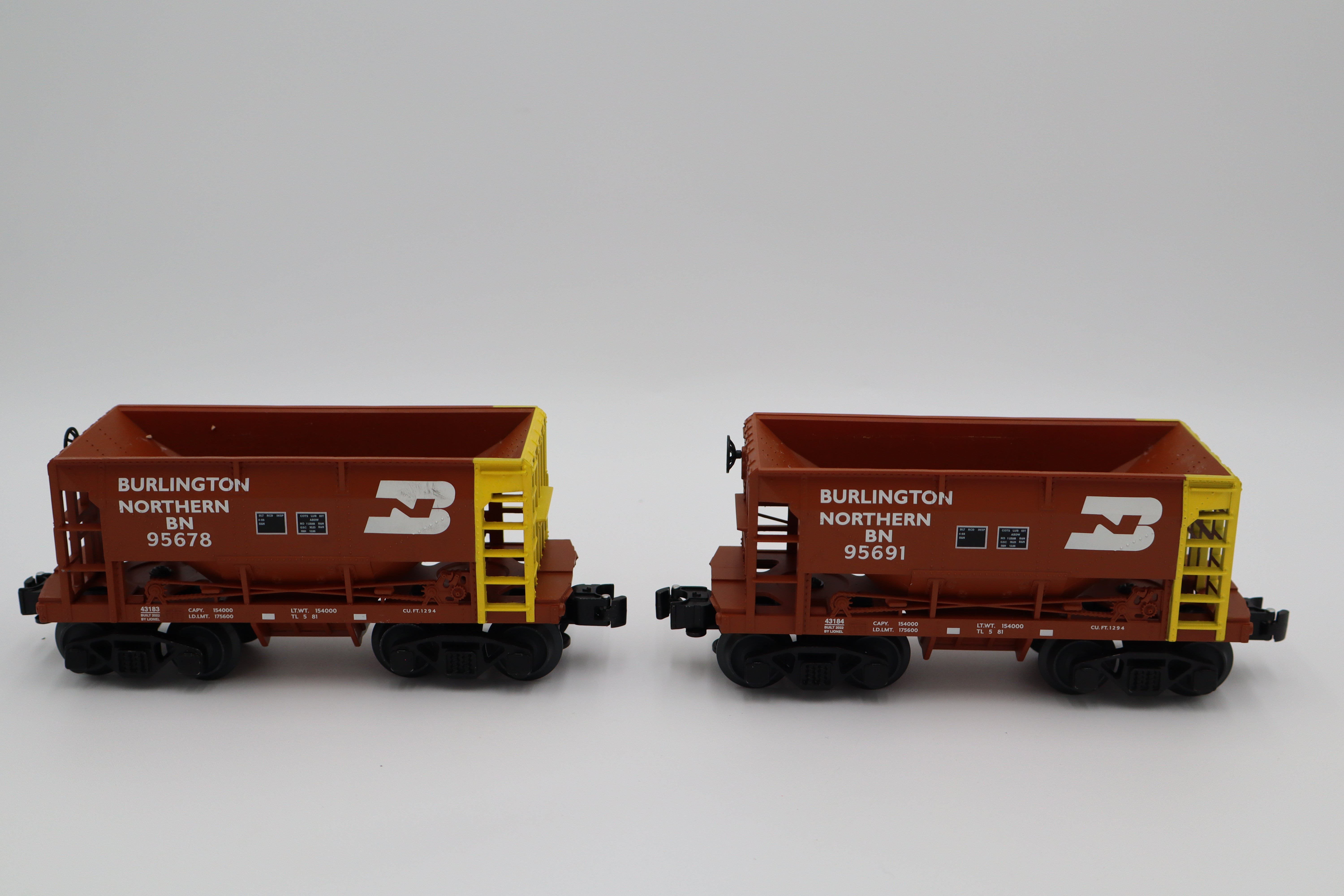 Lionel Burlington Northern Ore Car-2 Set-Second hand-M8338