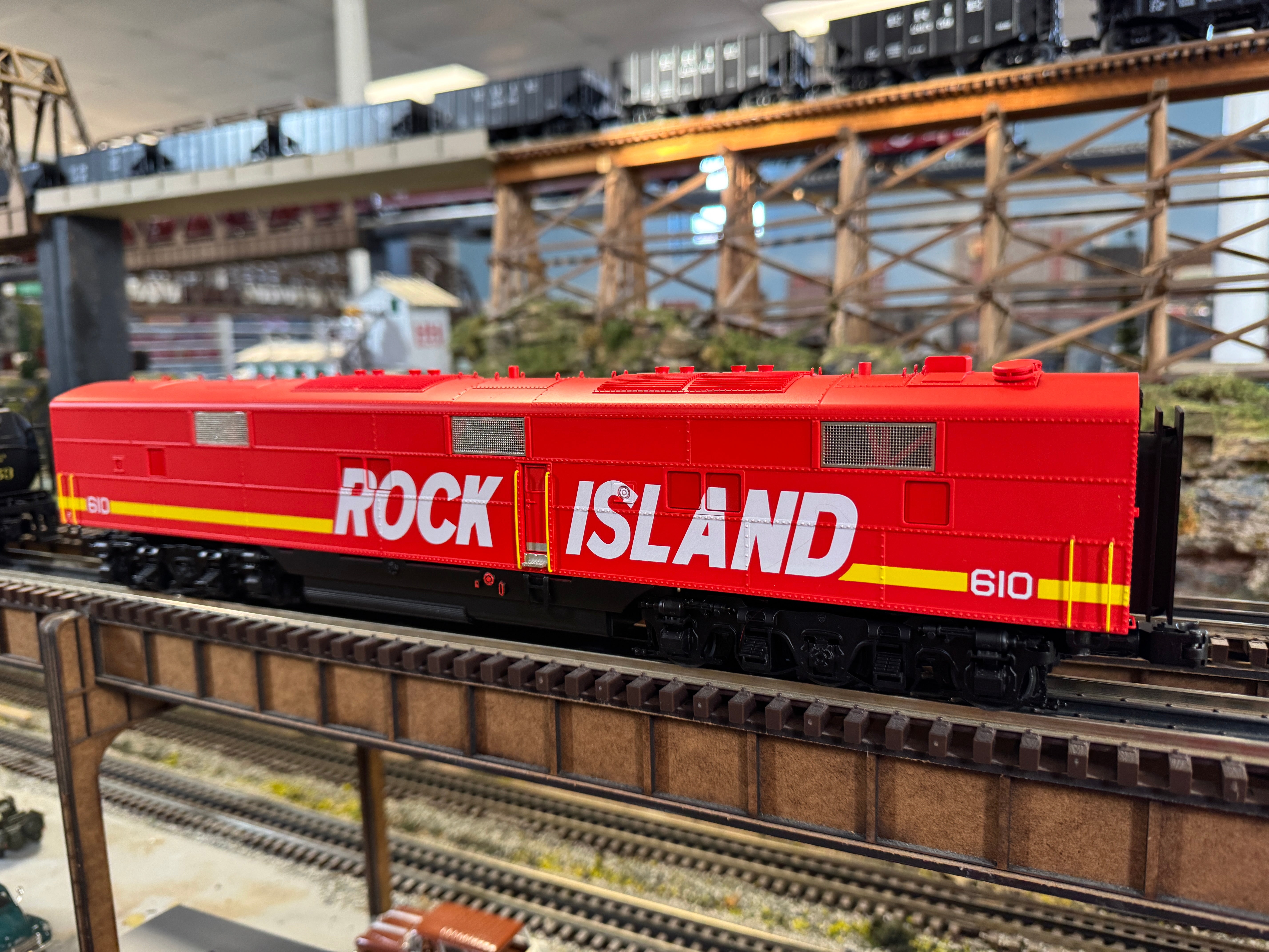 Lionel 2433639 - Legacy E7B SuperBass "Rock Island" #610