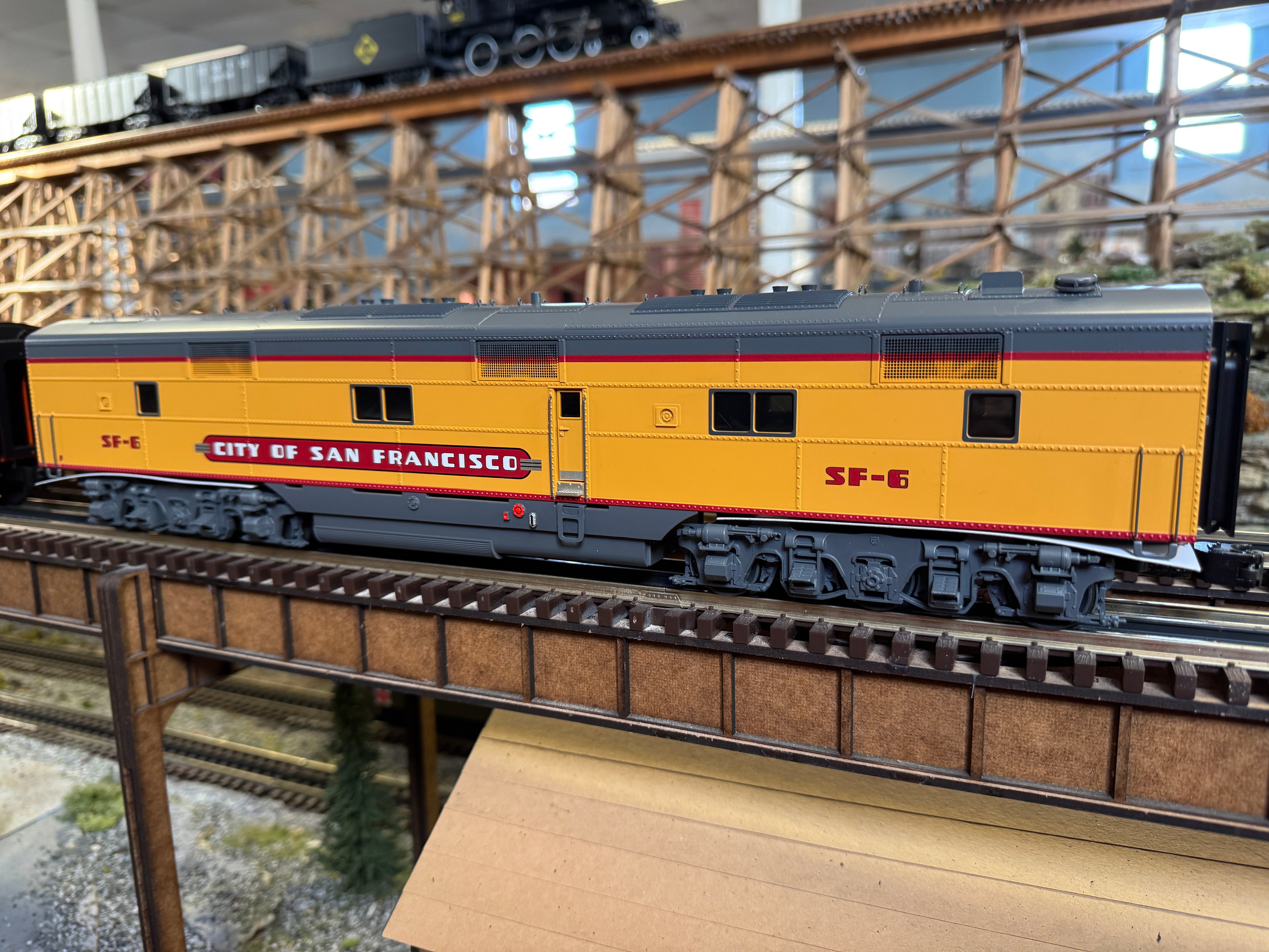 Lionel 2433659 - Legacy E6B SuperBass "City of San Francisco" #SF-6 - unpowered