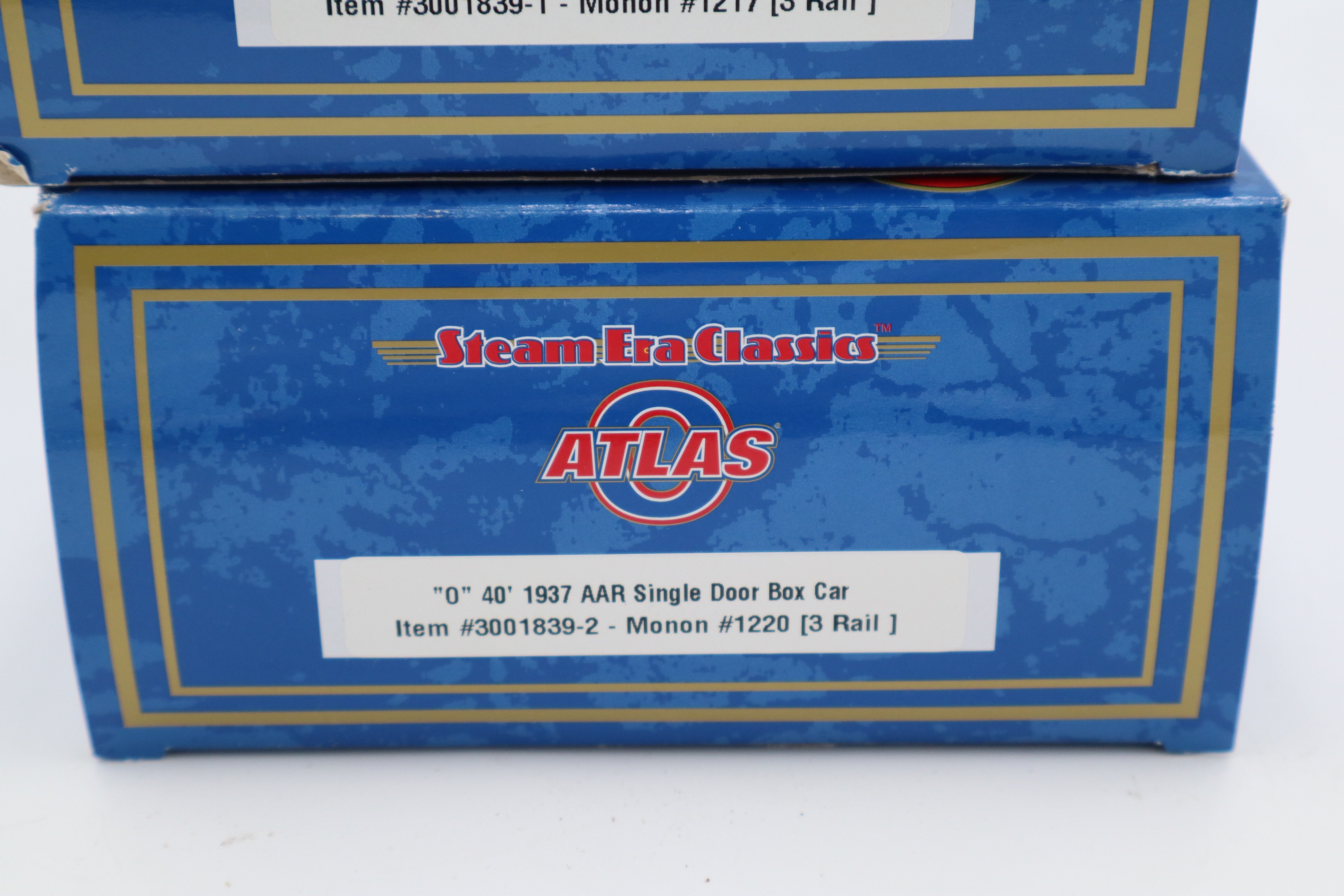 Atlas #3001839-1, -2 Monon 40' 1937 AAR Single Door Box Car-2 Set-Second hand-M8470