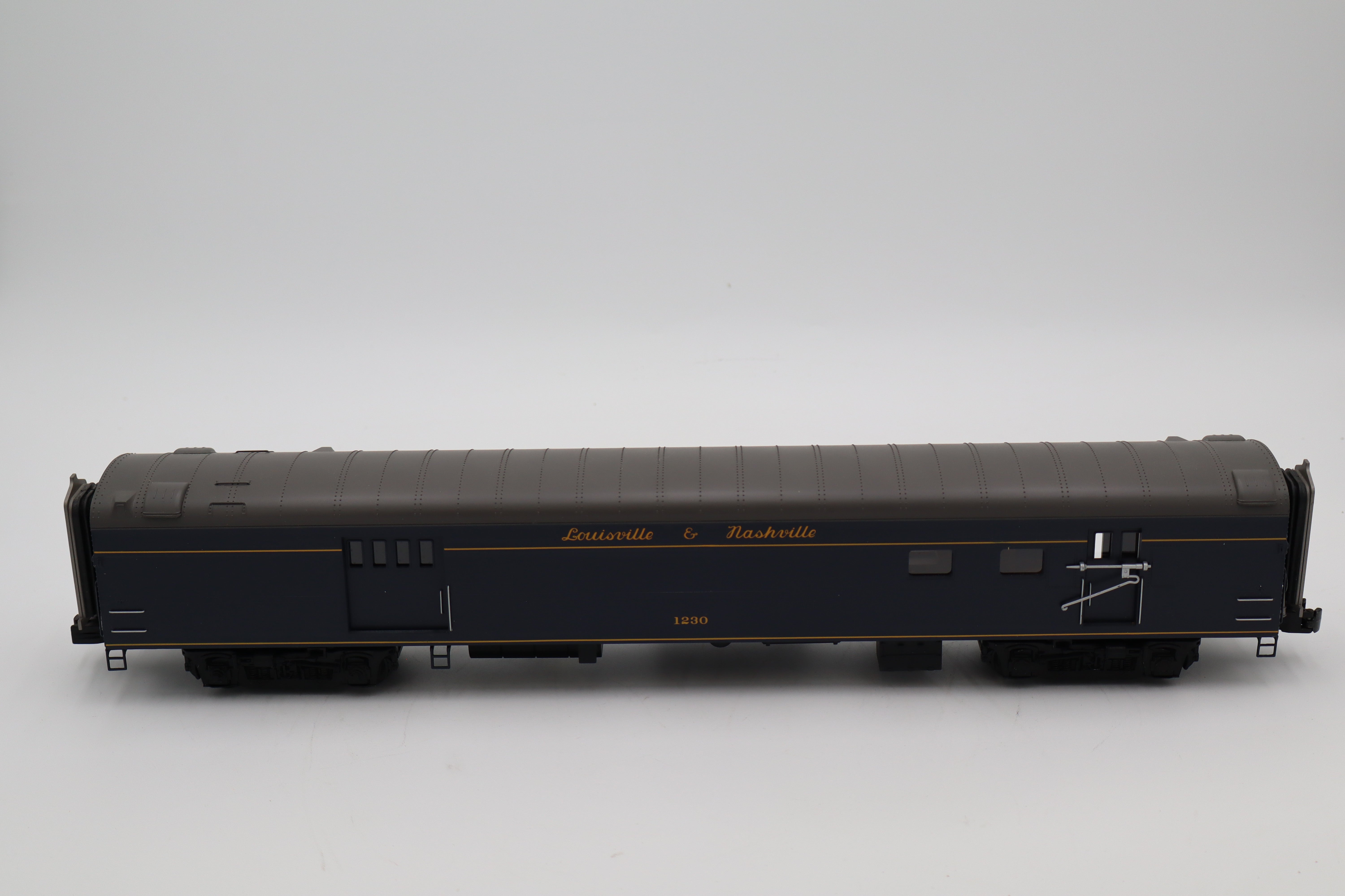 MTH 20-68111 Louisville & Nashville 70' Streamlined RPO Pass Car-Smooth-Second hand-M8471