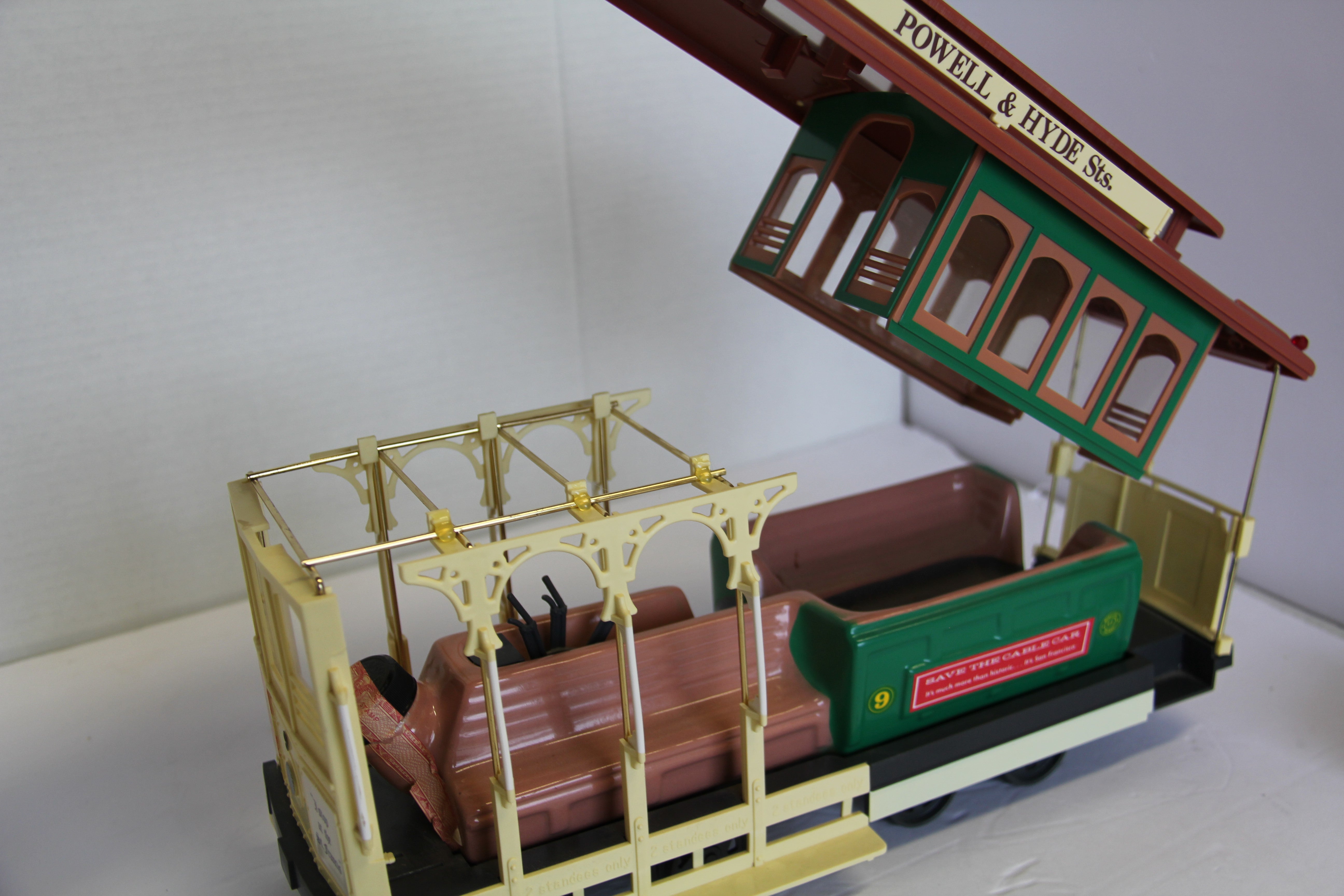 JIM BEAM Powell & Hyde Sts. #9 Trolley Car Decanter-Second hand-M7236