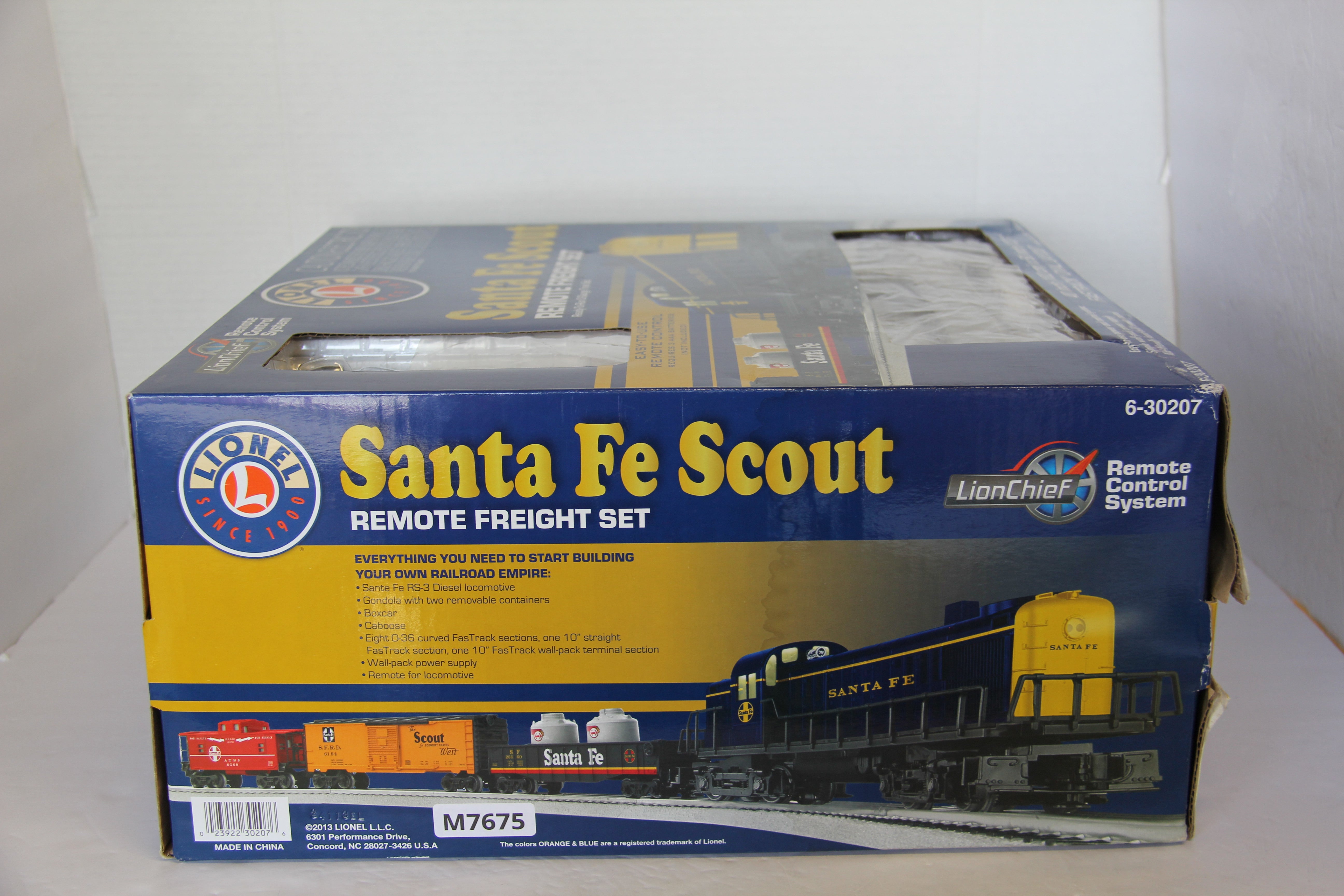 Lionel 6-30207 Santa Fe Scout Remote Freight Set-Second hand-M7675