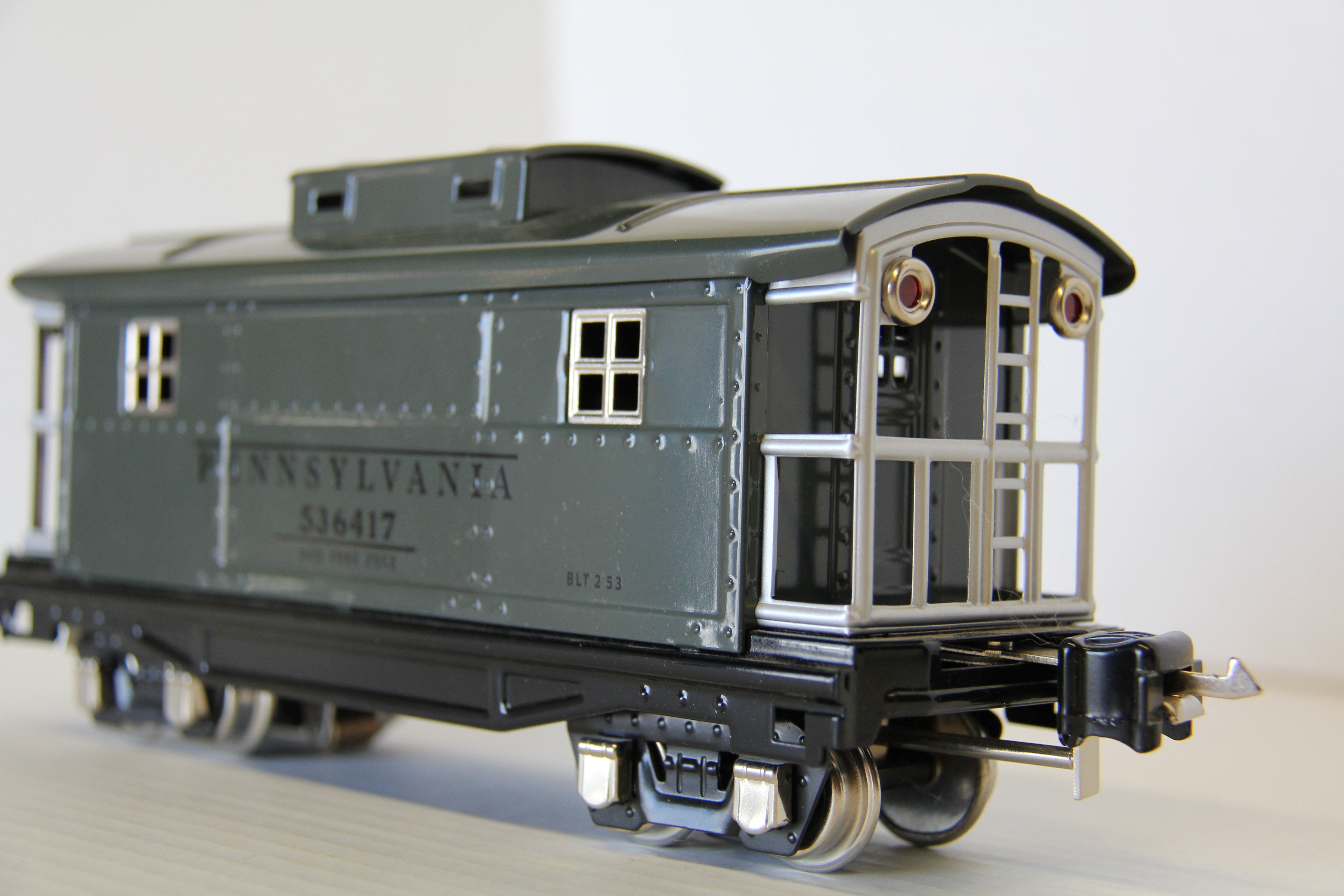 MTH 11-605501 Lionel Corp Tinplate Boy's Freight Set-Second hand-M5981