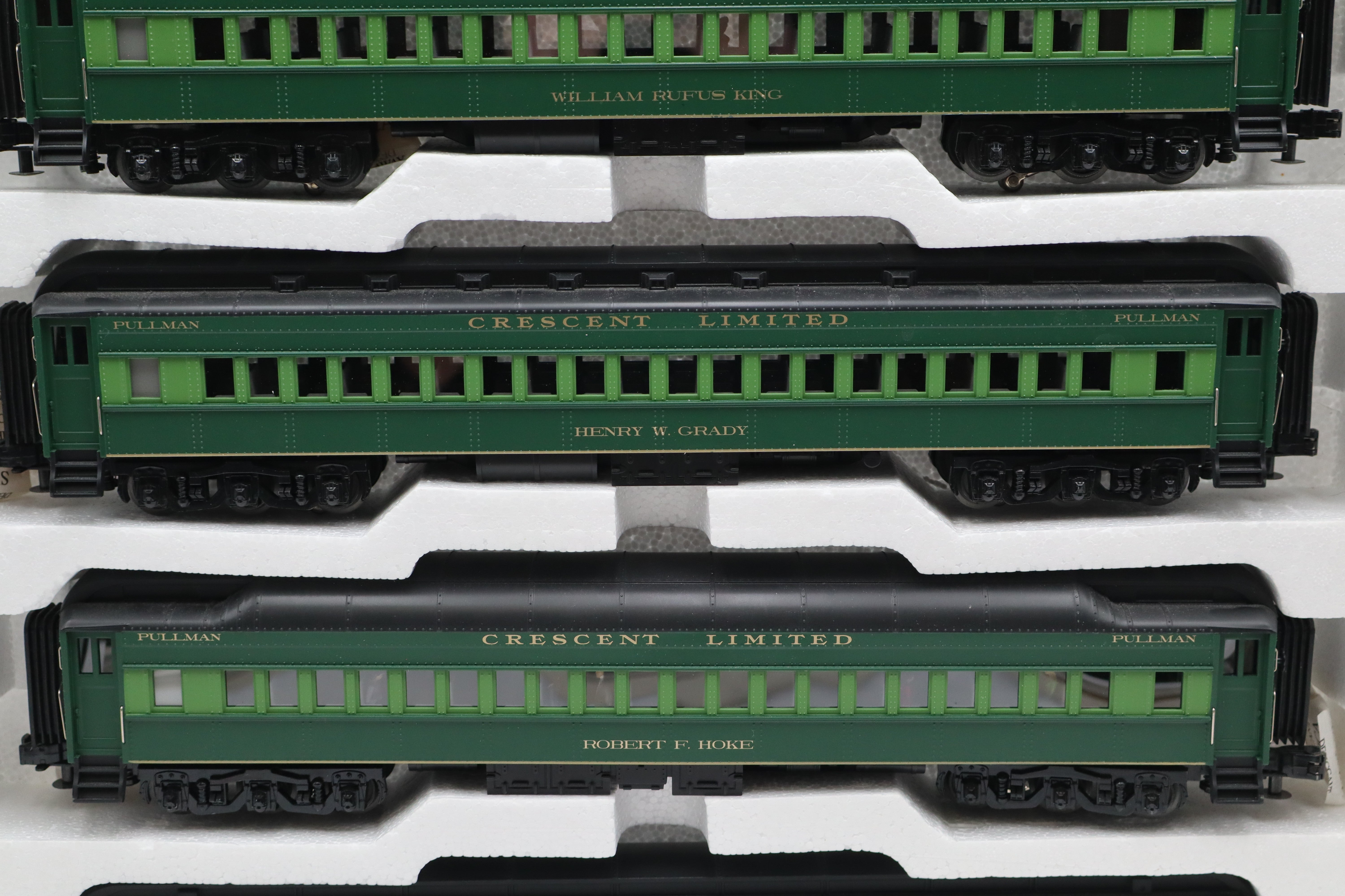 MTH 20-4053 Southern 5 Car 70' Madison Pass Set-Second hand-M8477