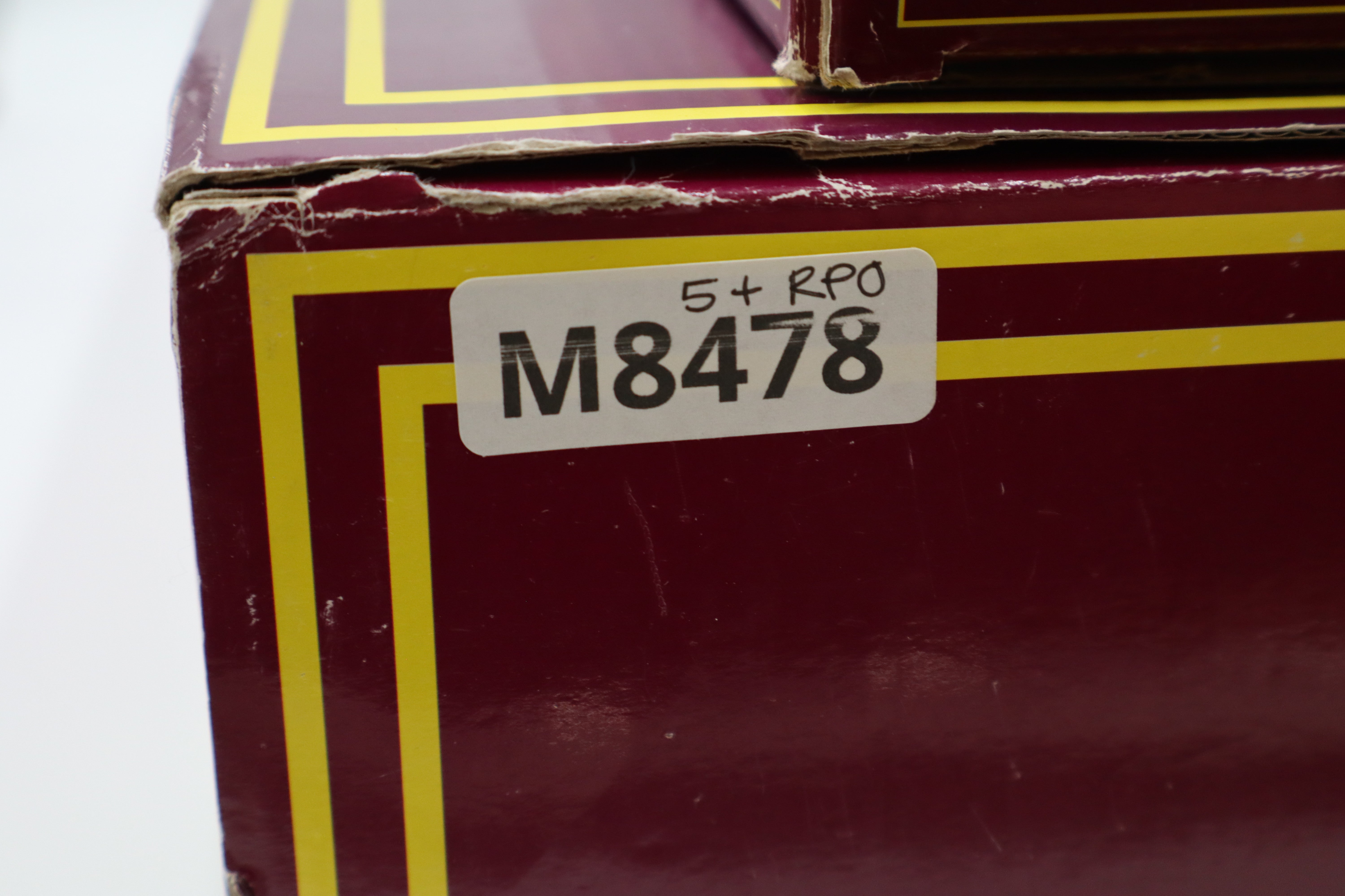 MTH 20-65250  Monon 5-Car 70' Streamlined  Pass Set & MTH 20-68250 RPO-Second hand-M8478