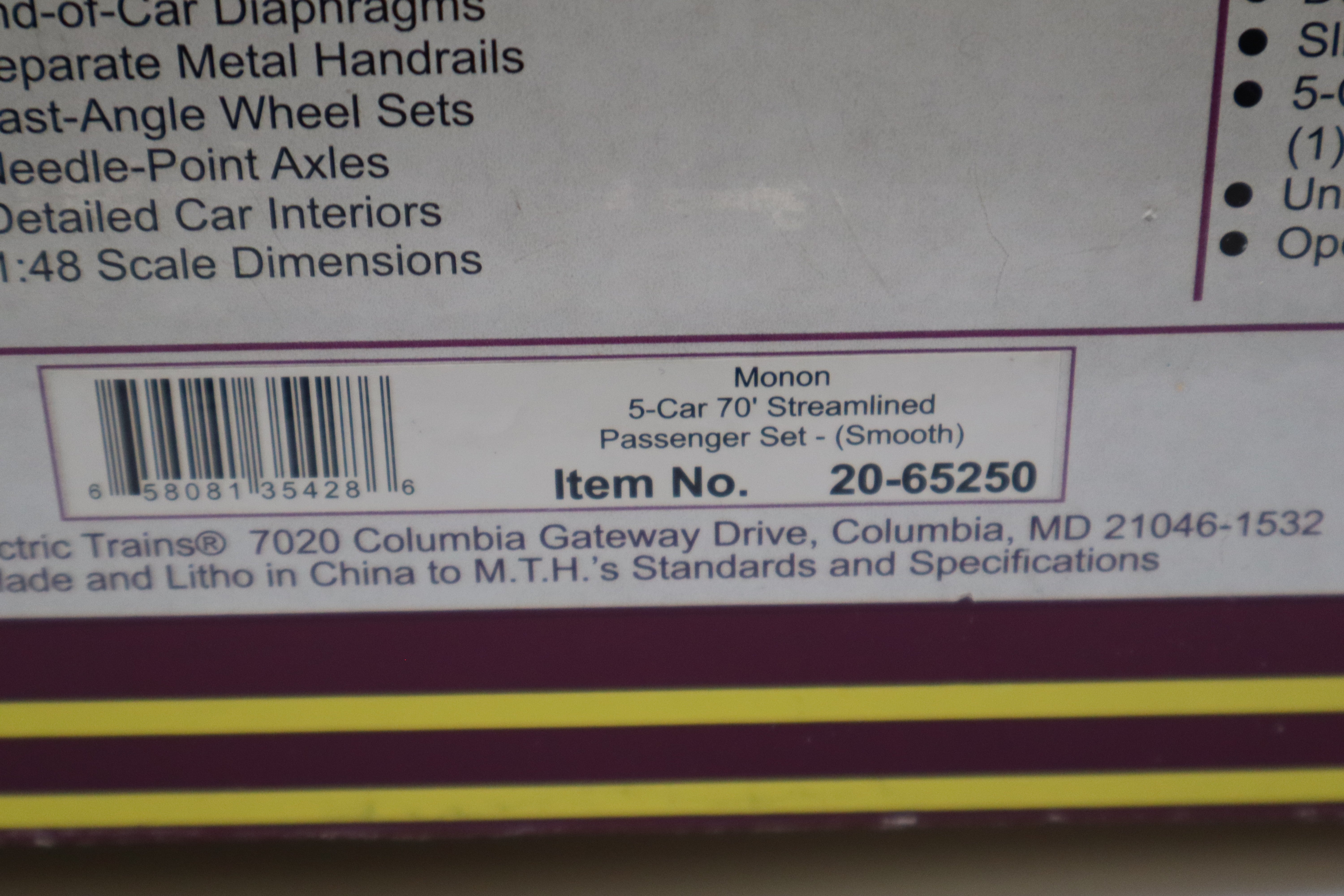 MTH 20-65250  Monon 5-Car 70' Streamlined  Pass Set & MTH 20-68250 RPO-Second hand-M8478