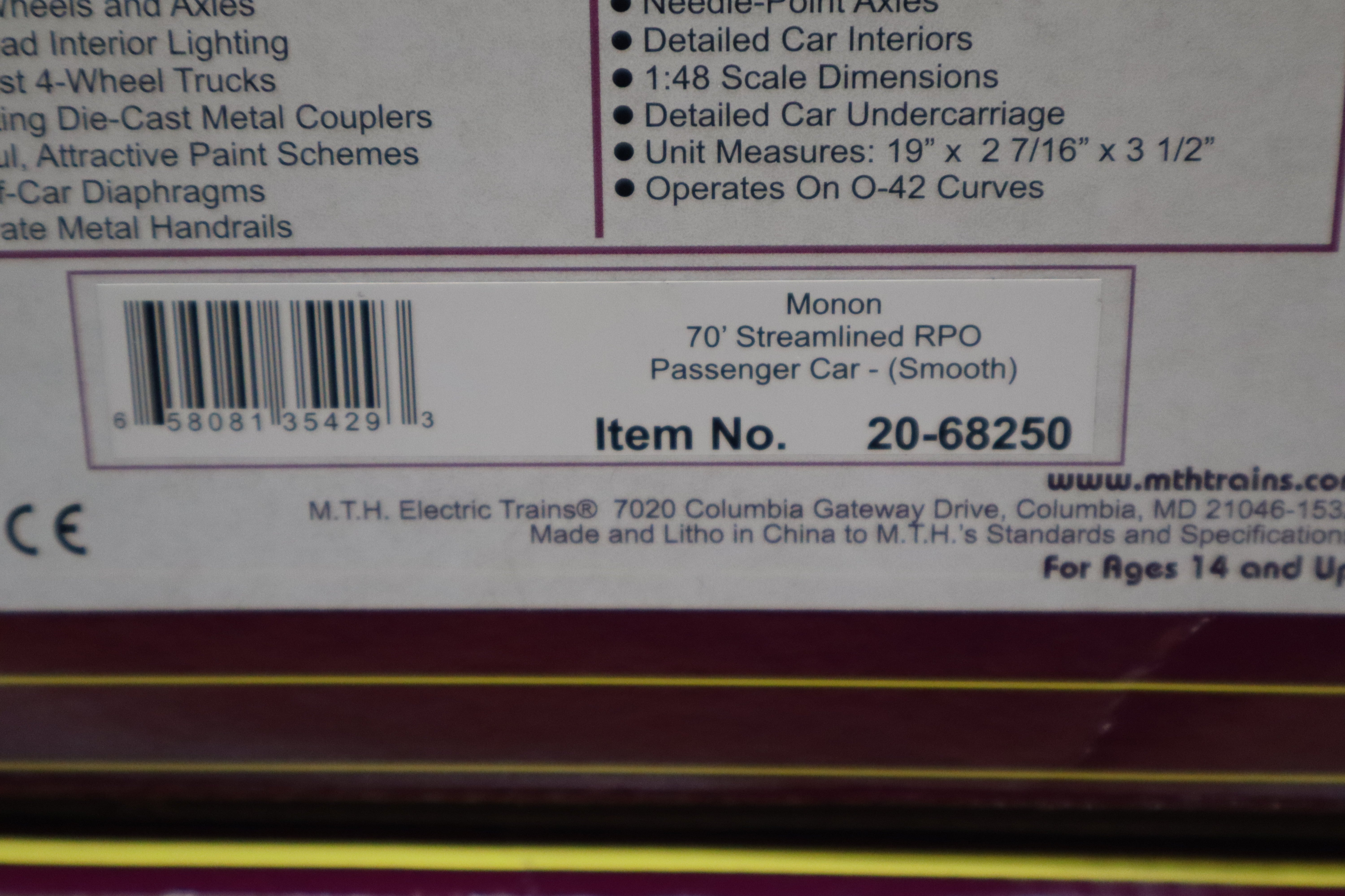 MTH 20-65250  Monon 5-Car 70' Streamlined  Pass Set & MTH 20-68250 RPO-Second hand-M8478