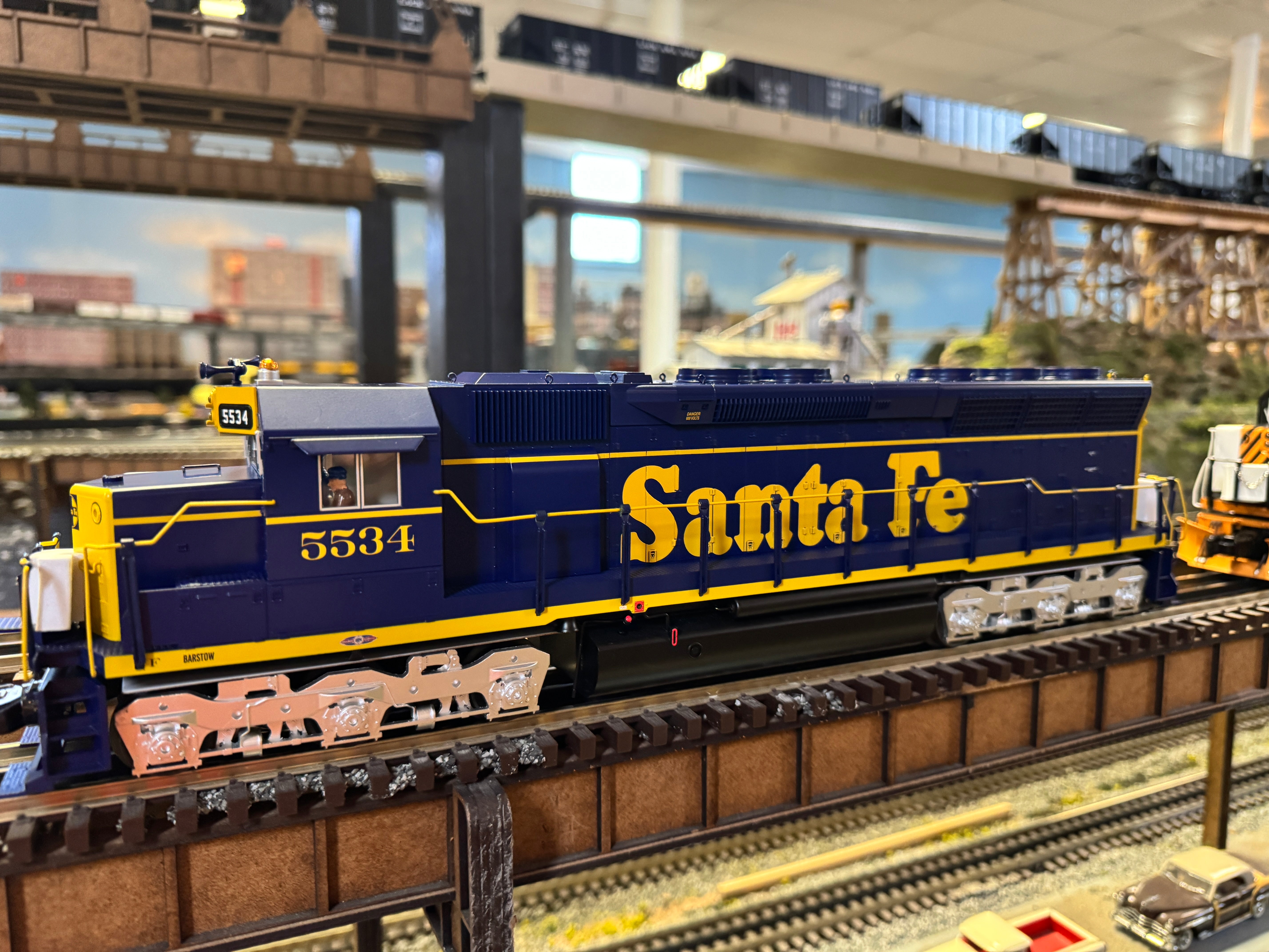 Lionel 2433522 - Legacy SD45 Diesel Locomotive "Santa Fe" #5543