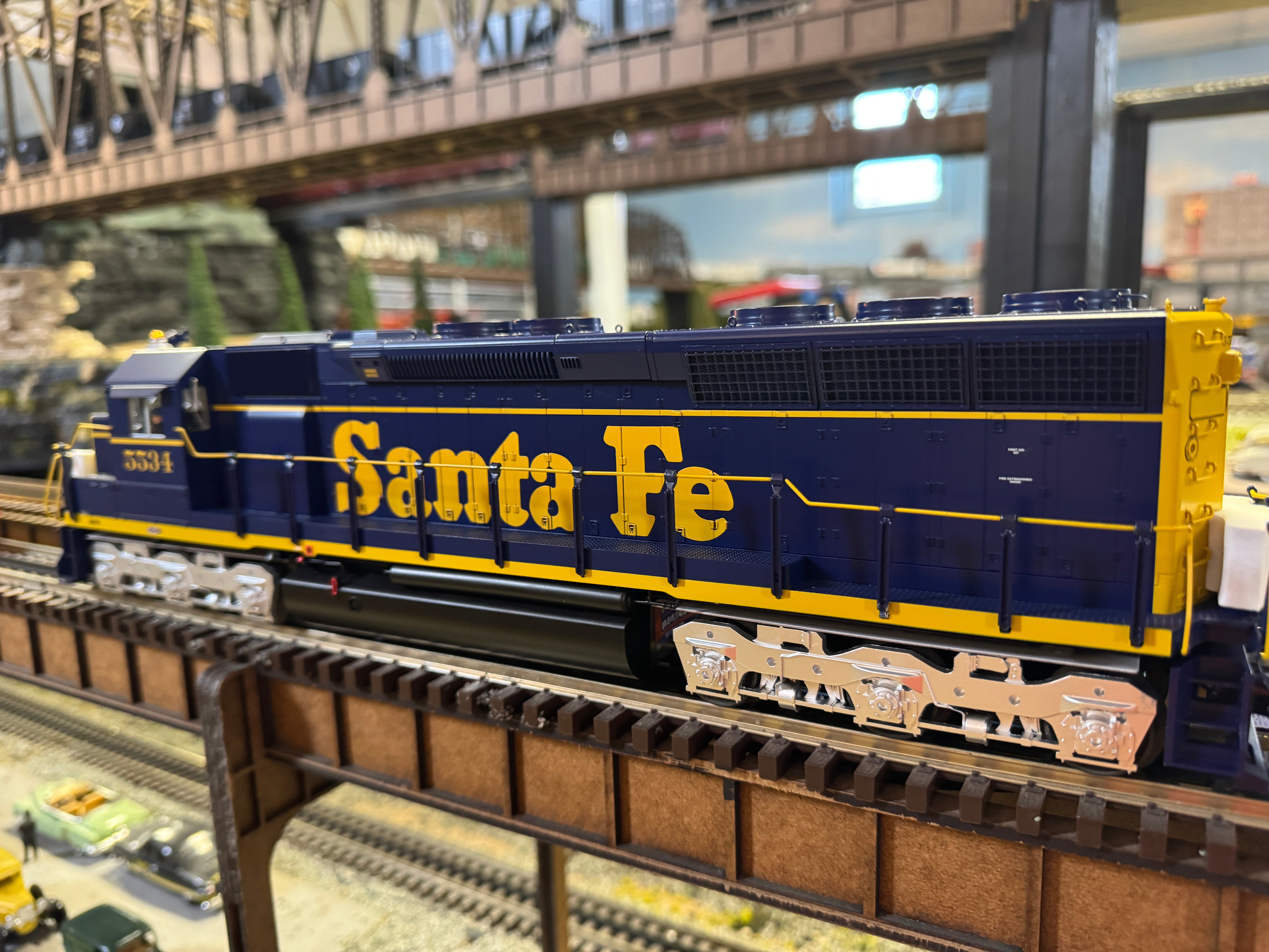 Lionel 2433522 - Legacy SD45 Diesel Locomotive "Santa Fe" #5543