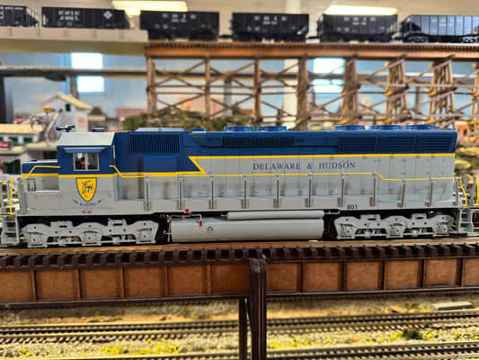 Lionel 2433531 - Legacy SD45 Diesel Locomotive "Delaware & Hudson" #801 - MrMuffin'sTrains
