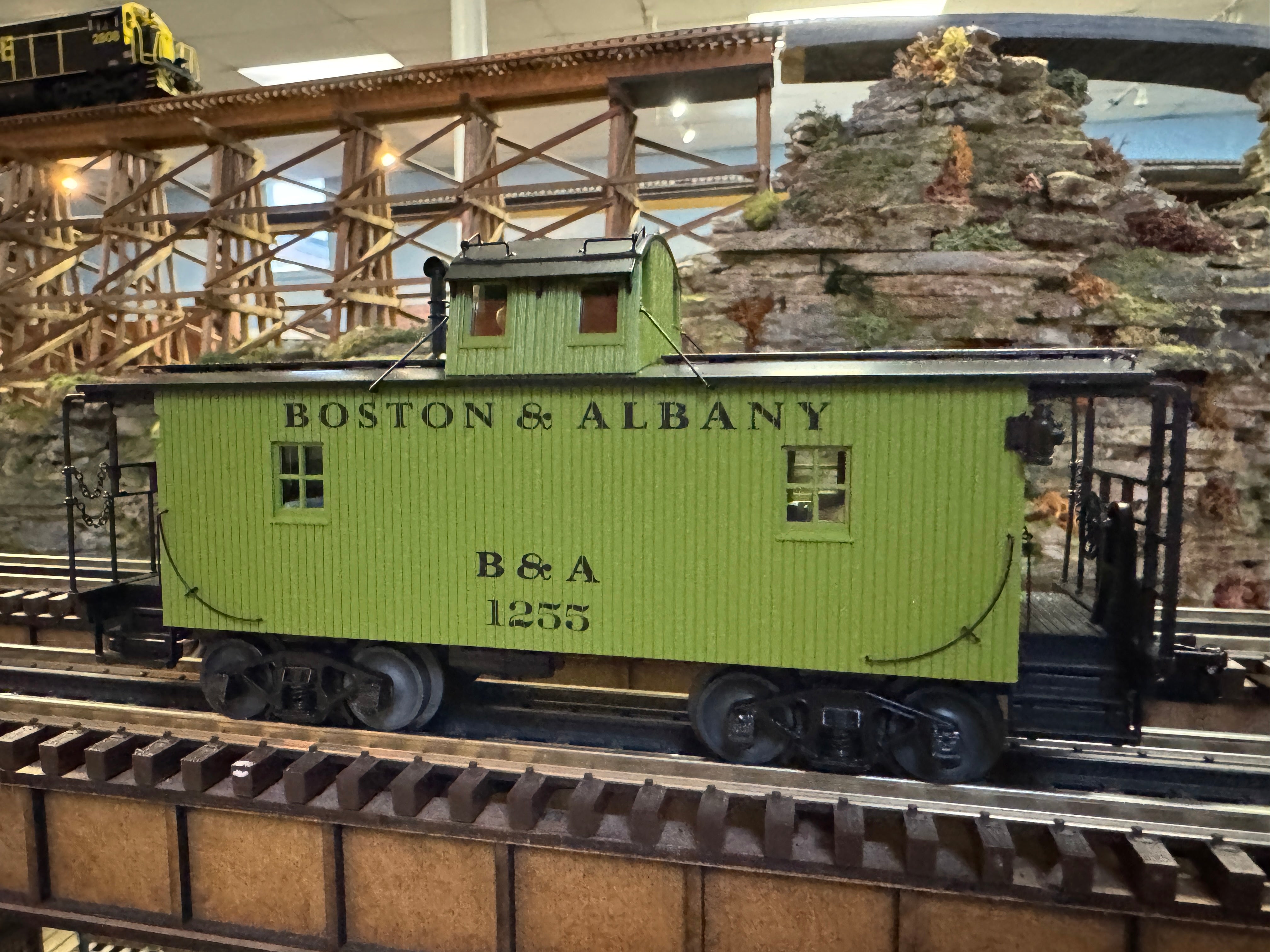 Lionel 2426970 - Woodside Caboose "Boston & Albany" #1255 -  Custom Run for MrMuffin'sTrains