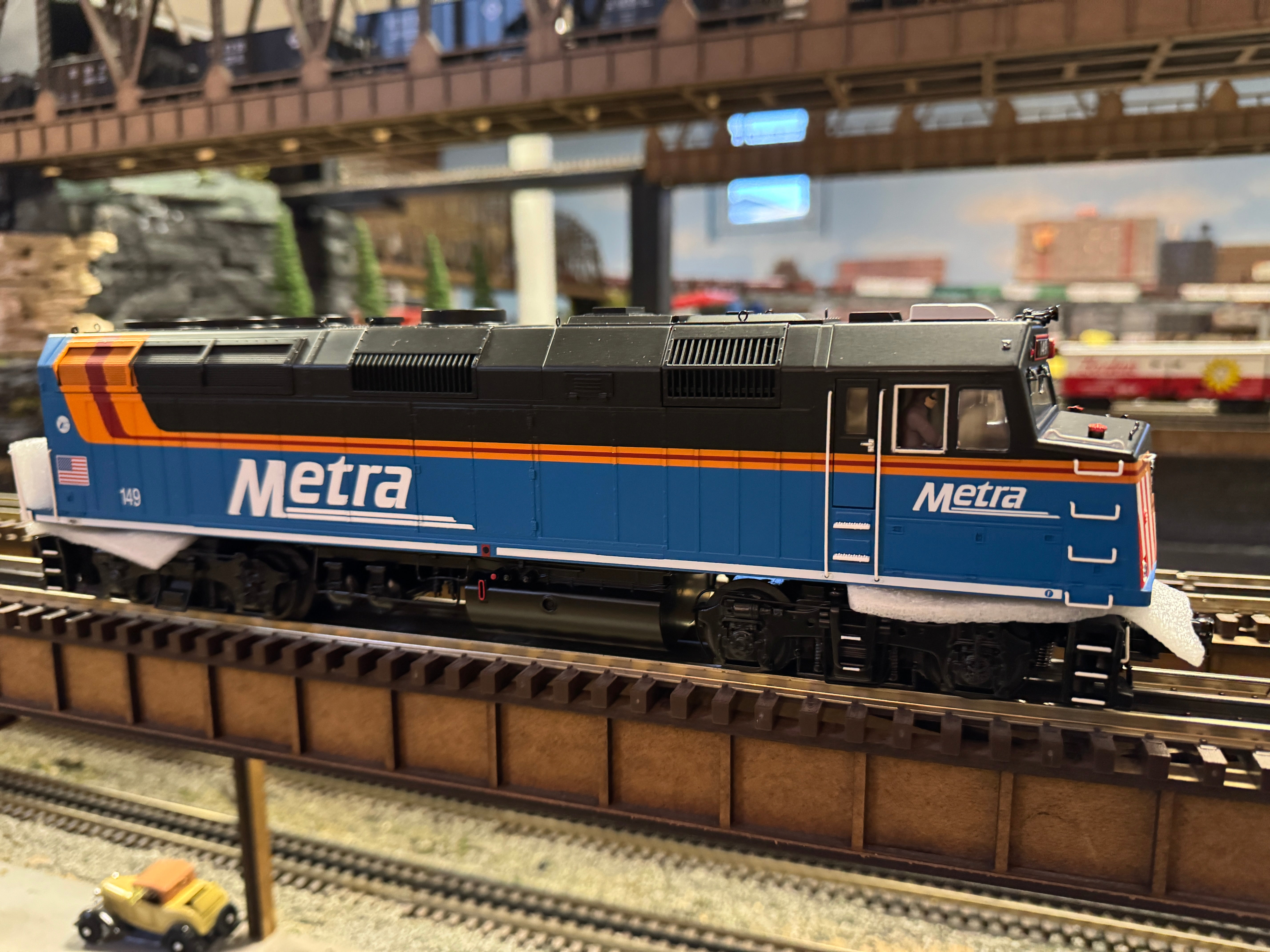 Atlas O 30138283 - Premier - F40PH Diesel Locomotive "Metra" (New Image) #106 w/ PS3