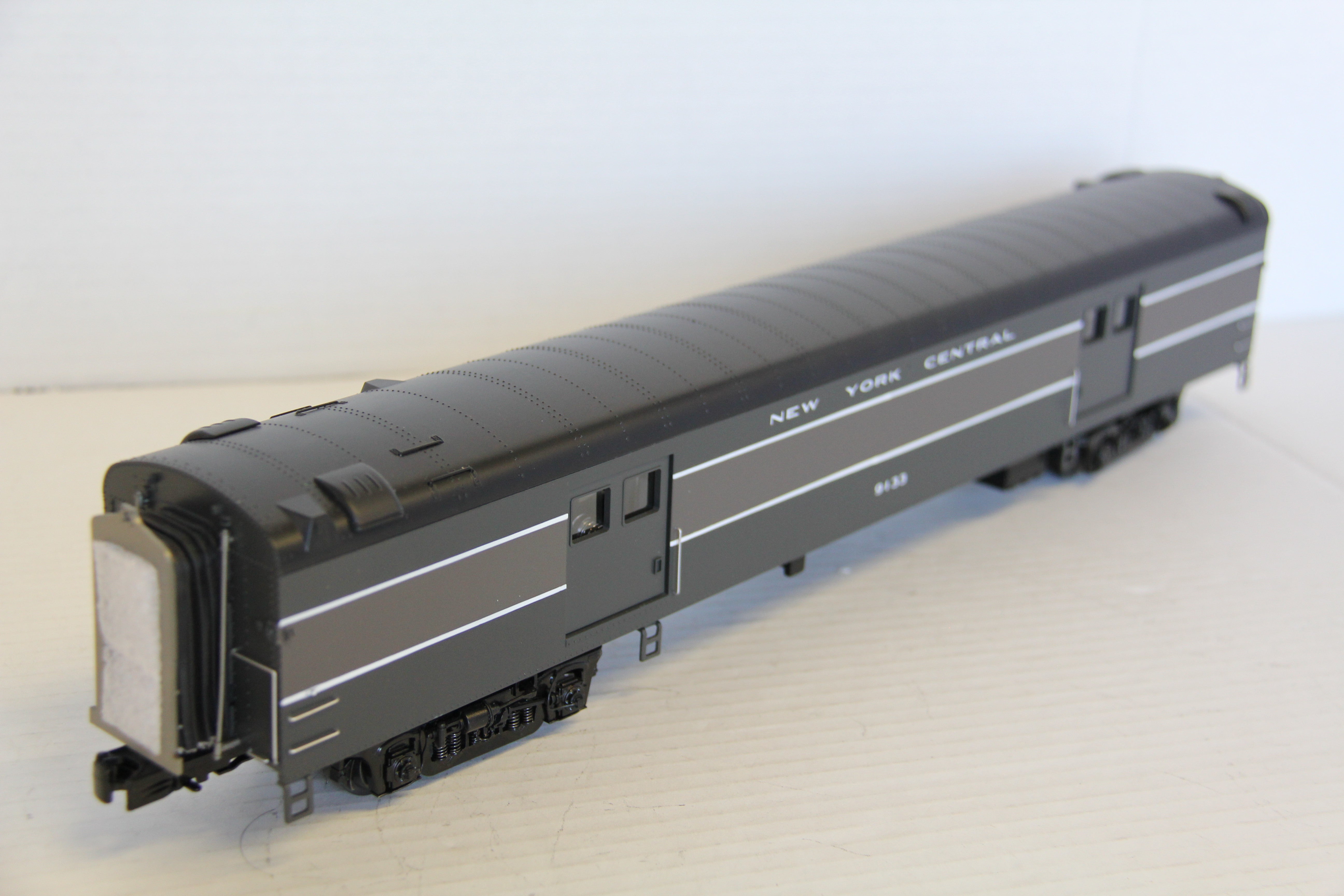 MTH 20-65241 New York Central 70' Streamlined 5 Car Passenger Set-Second hand-M7267