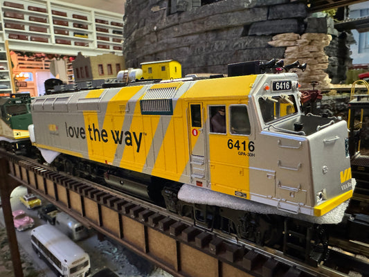 Atlas O 30138298S - Premier - F40PH Diesel Locomotive "VIA Rail Canada" #6416 w/ PS3 (love the way) - Custom Run for MrMuffin'sTrains - MrMuffin'sTrains
