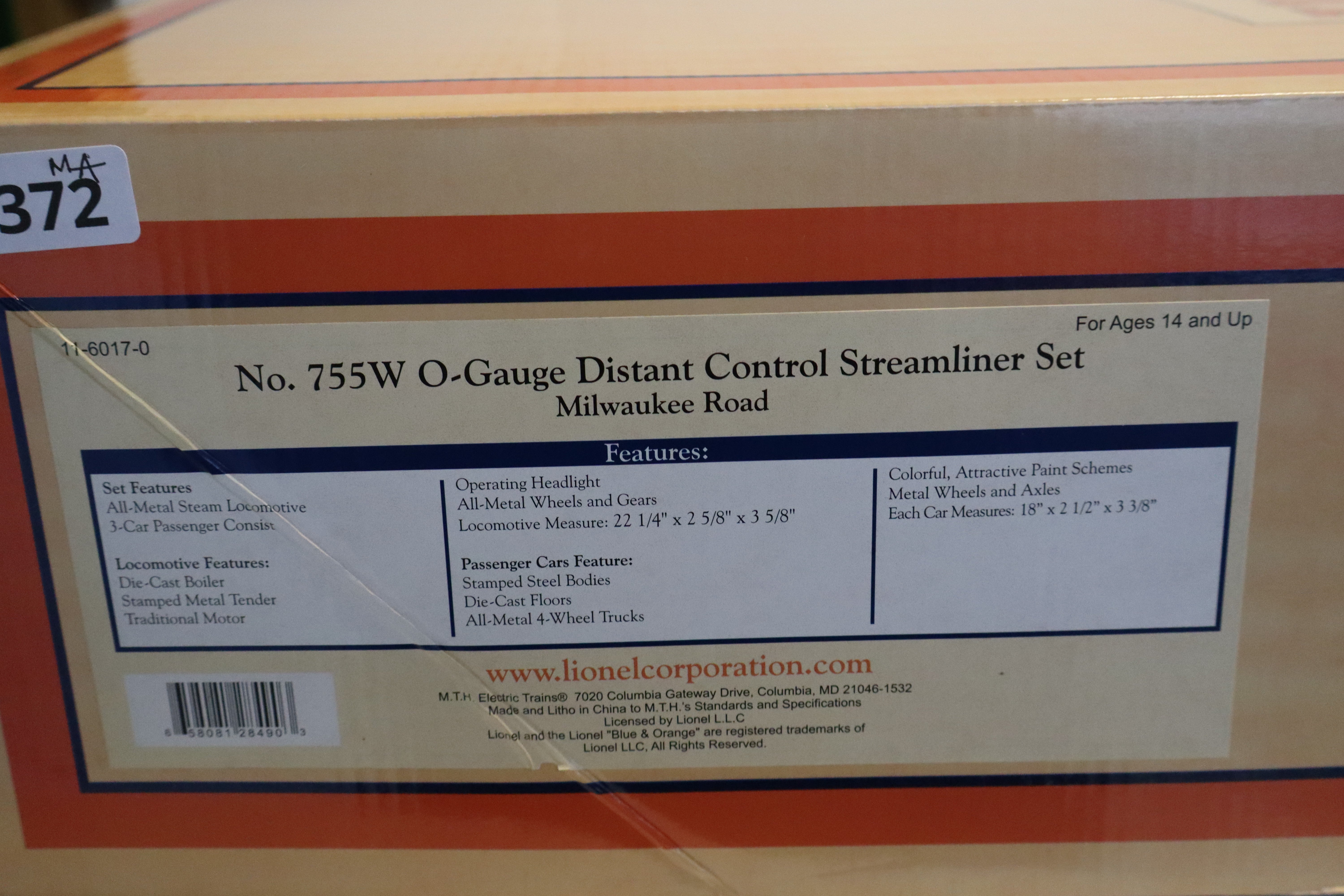 MTH 11-6017-0 Milwaukee Road No. 755W O Gauge Distant Control Streamliner Set-Second hand-M8372
