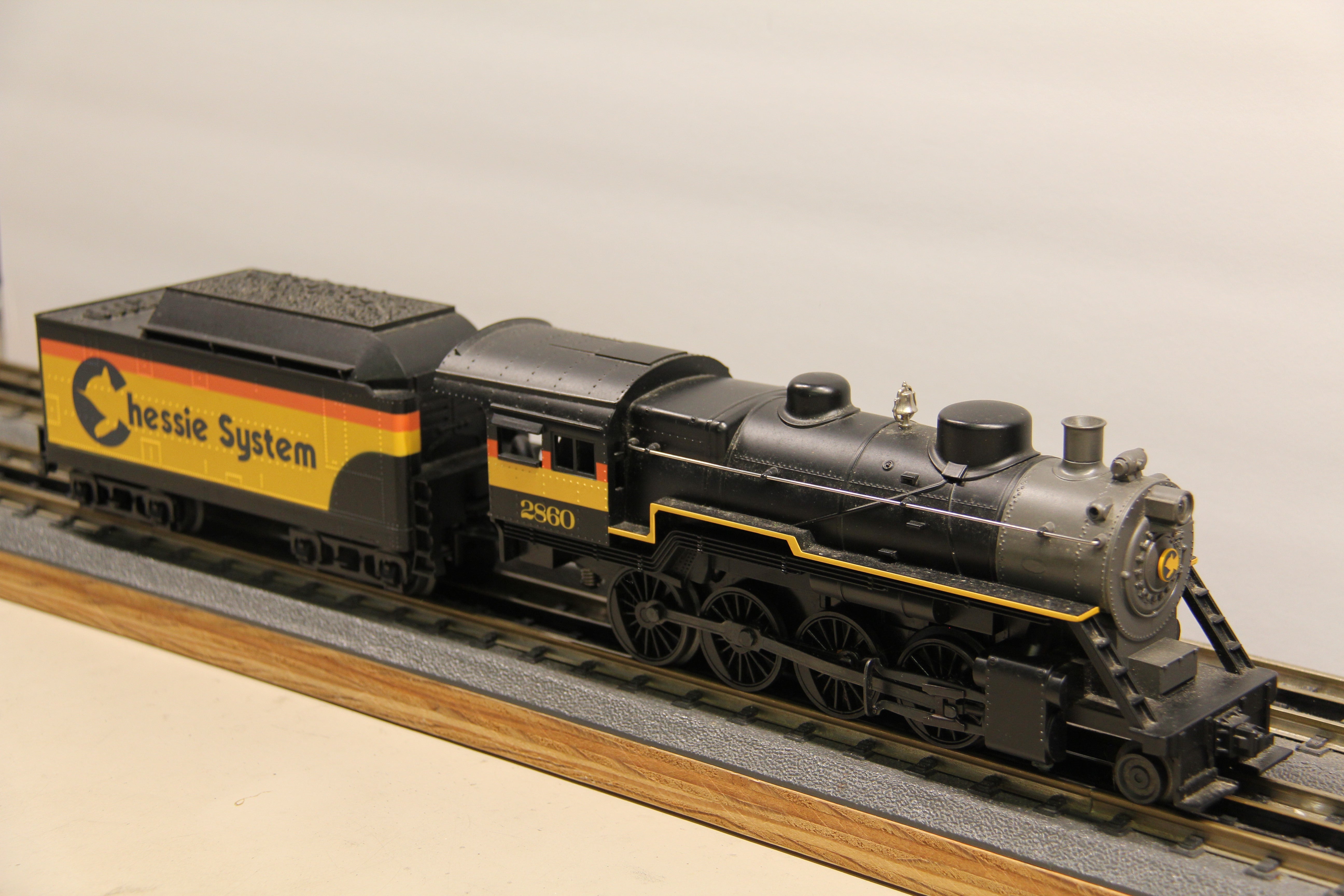 027 Rail King Rugged Rails 30-4139-1E Chessie 2-8-0 Steam Engine & 3 Passenger Cars RK 30-4139A, B, C-Second hand-M7683