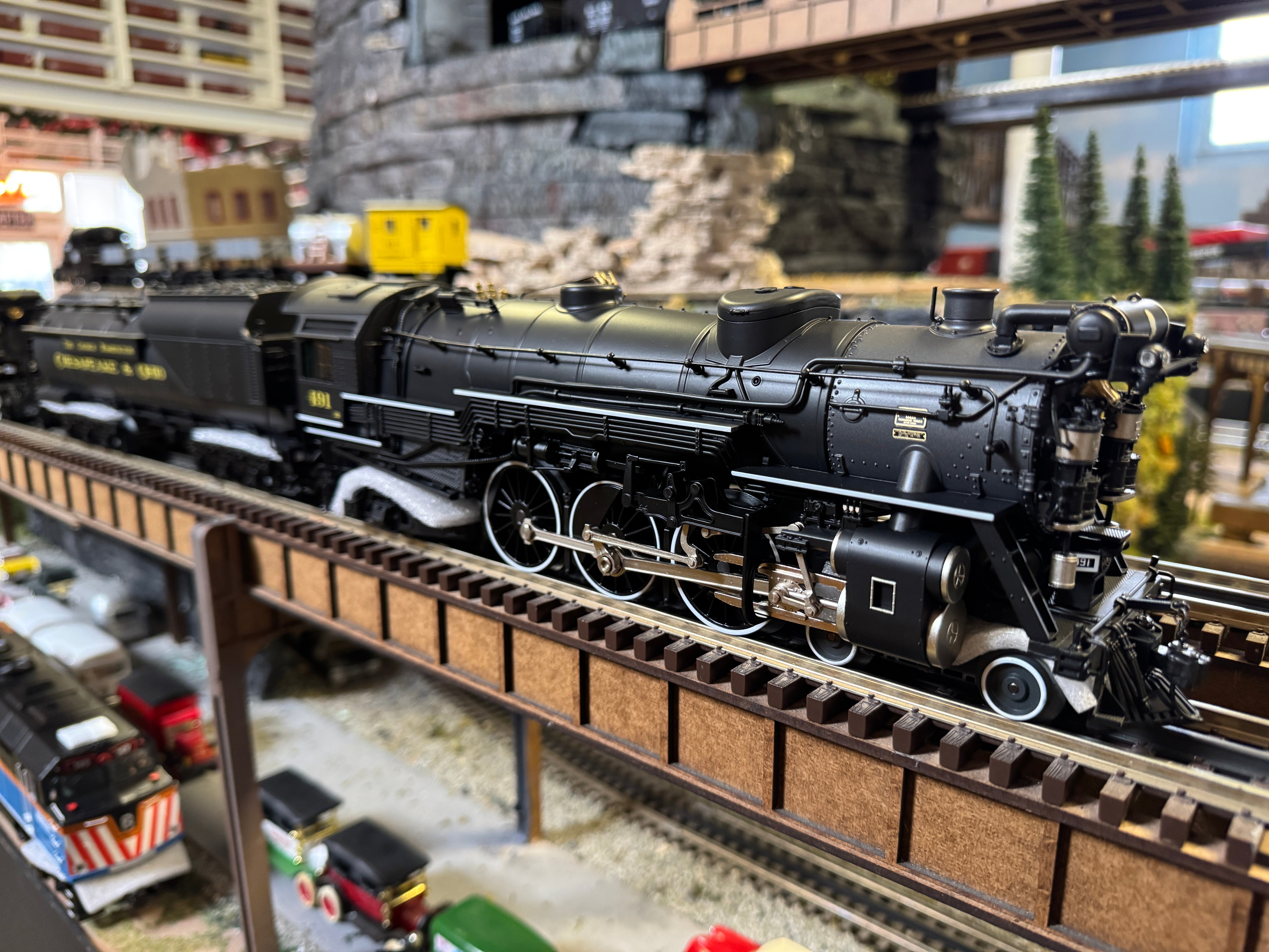 Lionel 2431110 - Legacy F19 Pacific Steam Engine "Chesapeake & Ohio" #491 "George Washington"