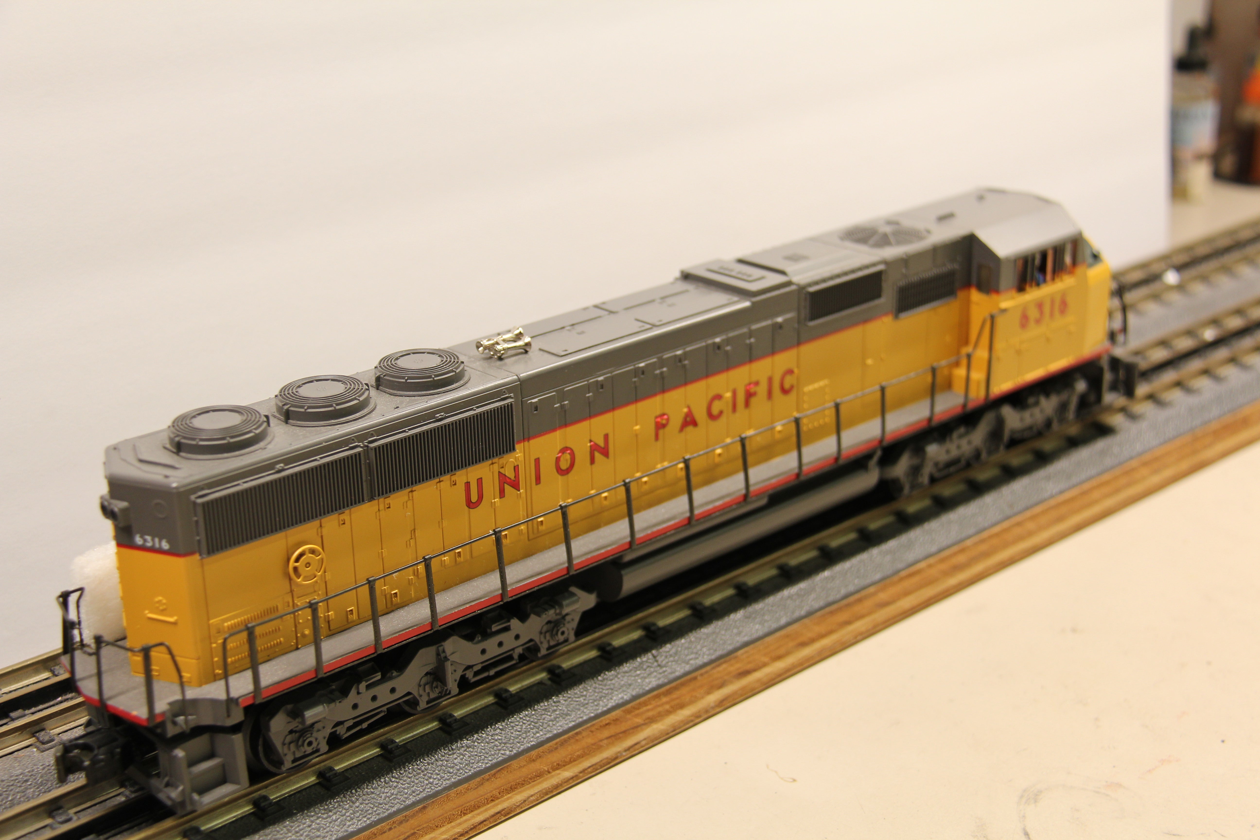 MT 2041LP Union Pacific No 6316 EMD SD60M Diesel NO MOTORS-Second hand-M7680