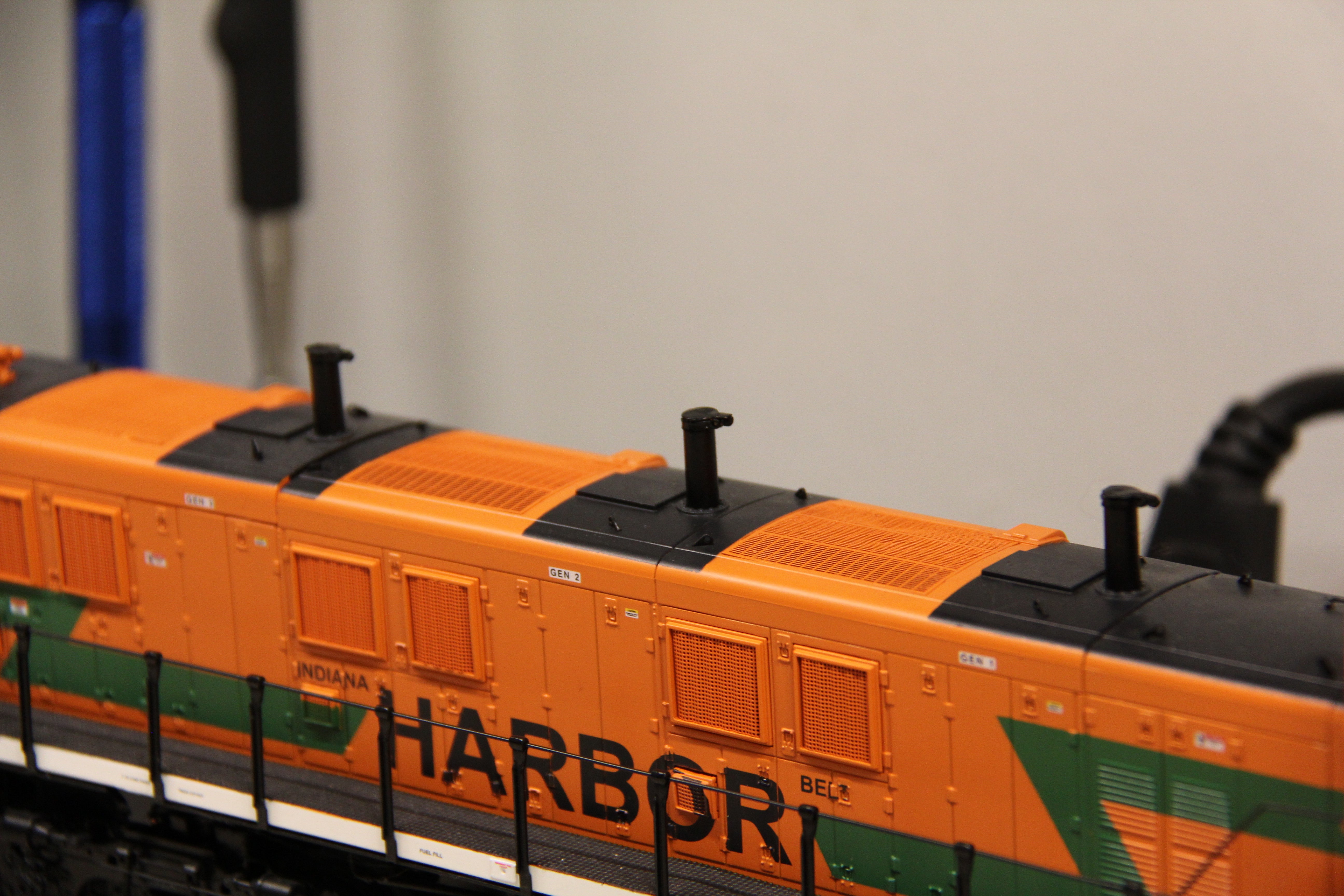 MTH 20-21701-1 Indiana Harbor Belt #2141 3GS21B Genset Diesel Engine-Second hand-M7324