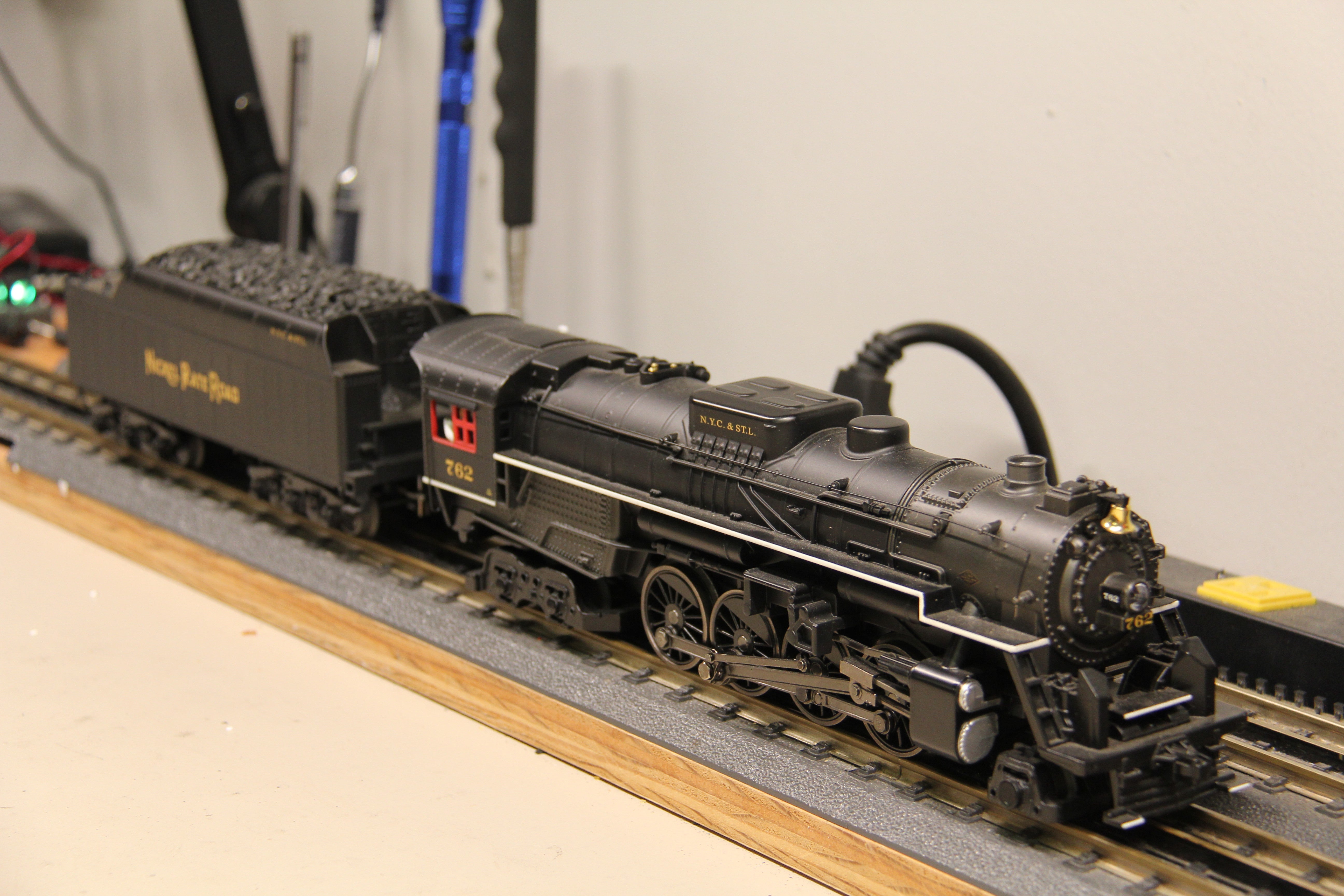 Rail King 30-1630-1 Nickel Plate Road #762  2-8-4 imperial Berkshire Steam Engine-Second hand-M7264