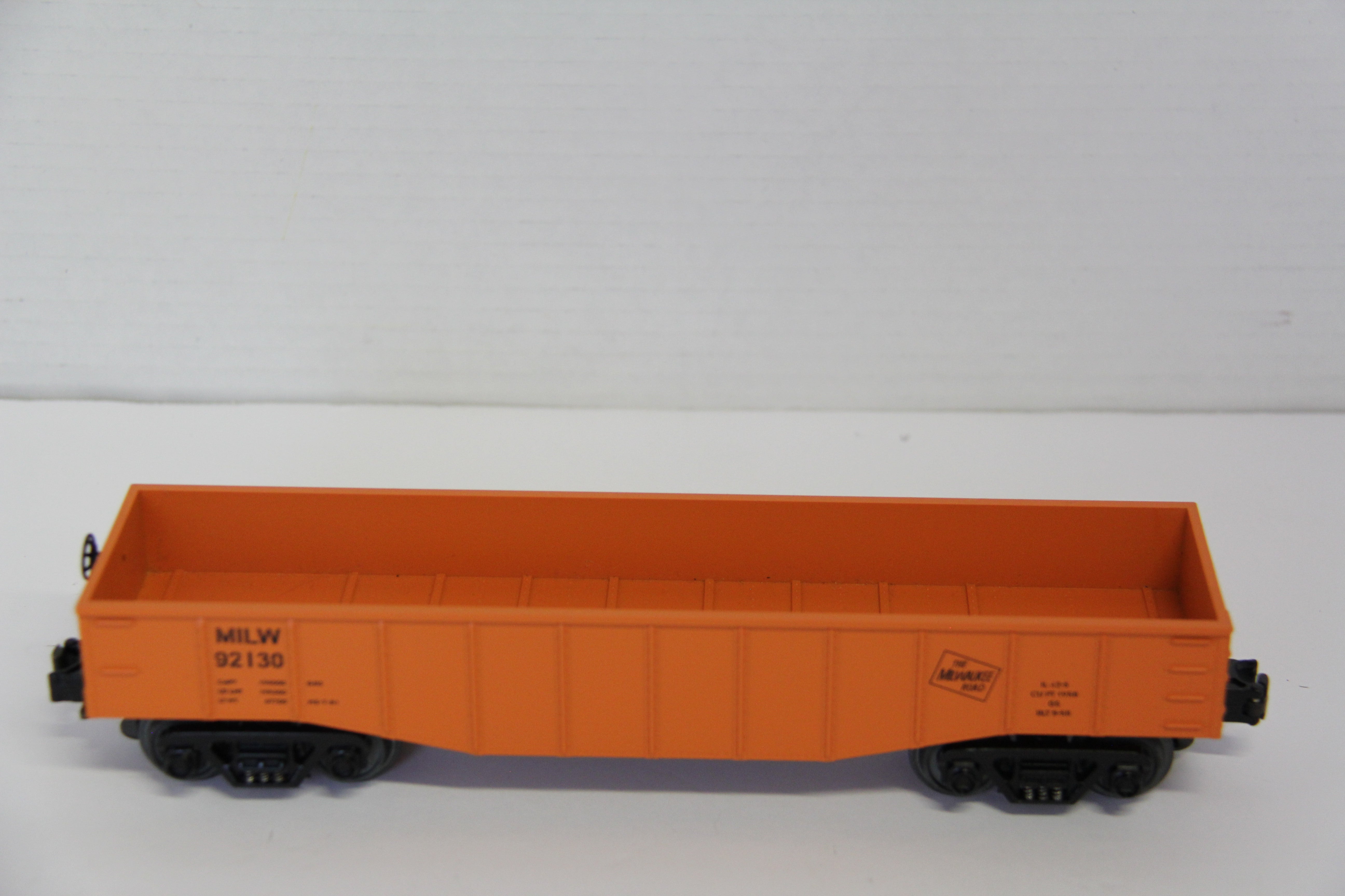 o27 Rail King Rugged Rails Series 33-7202 Milwaukee Road Gondola Car w/ I -Beam Load-Second hand-M7697