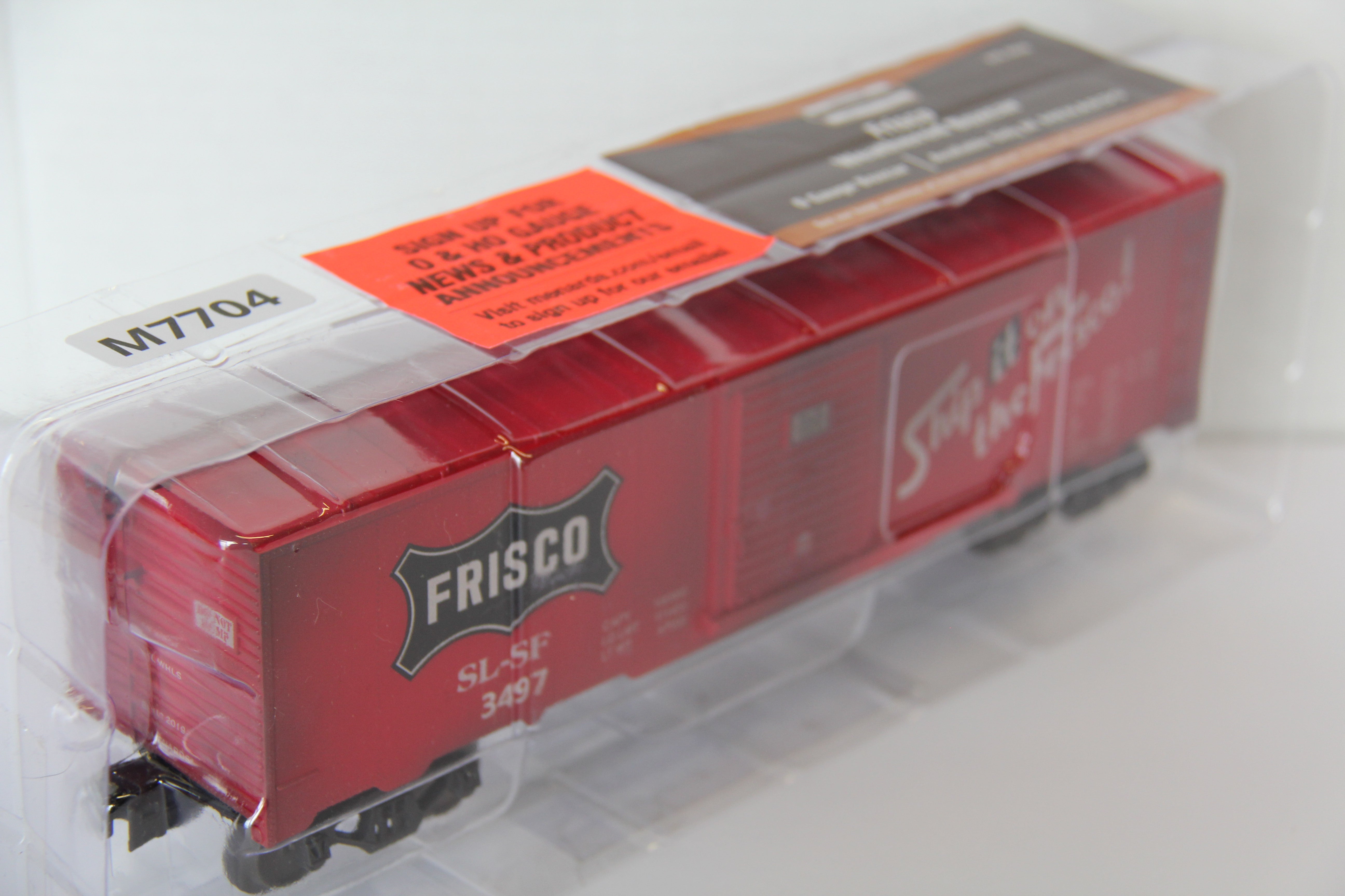 Menards #279-4416 Frisco Weathered Boxcar-Second hand-M7704