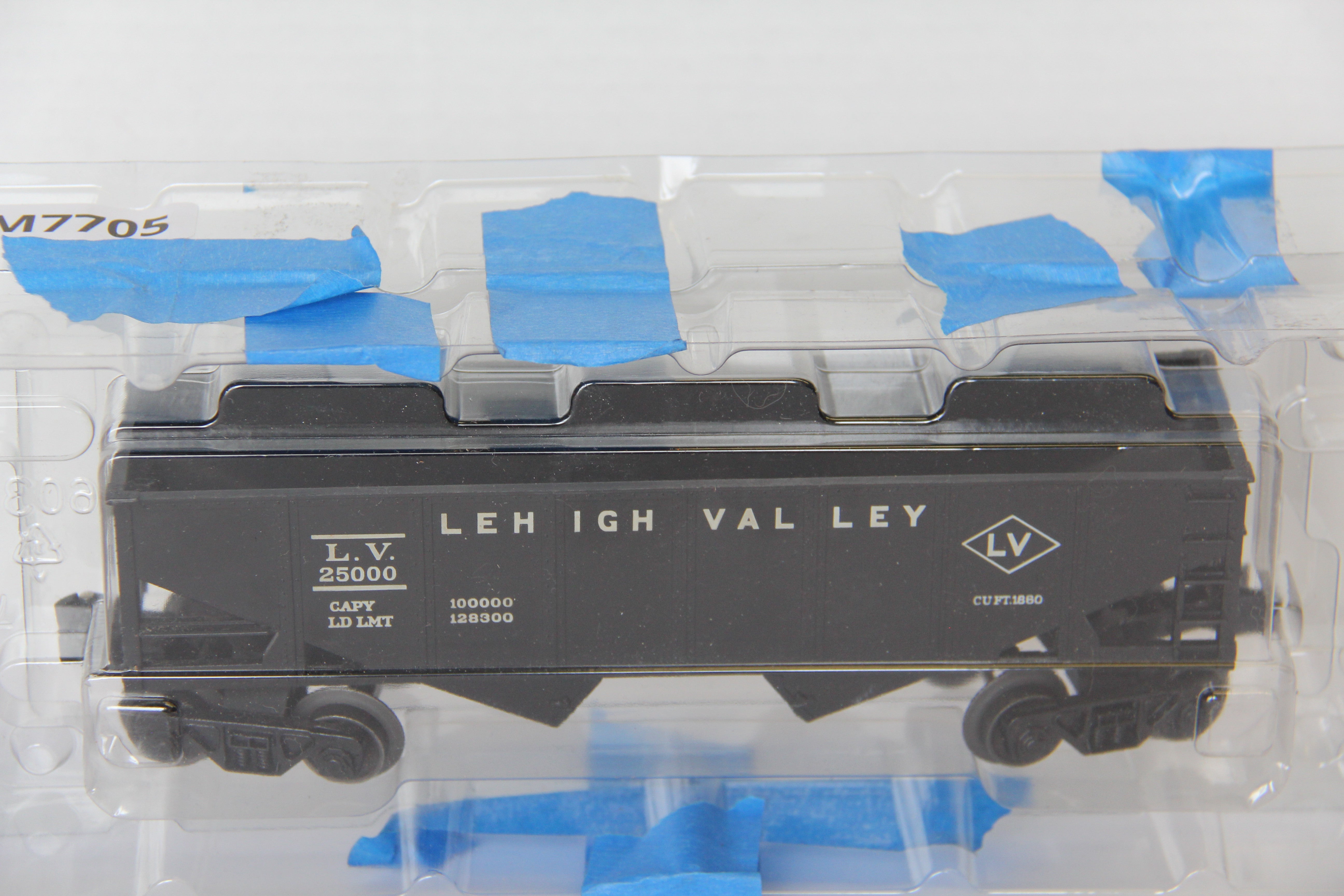 Menards NO LABEL Lehigh Valley (Black)-Second hand-M7705
