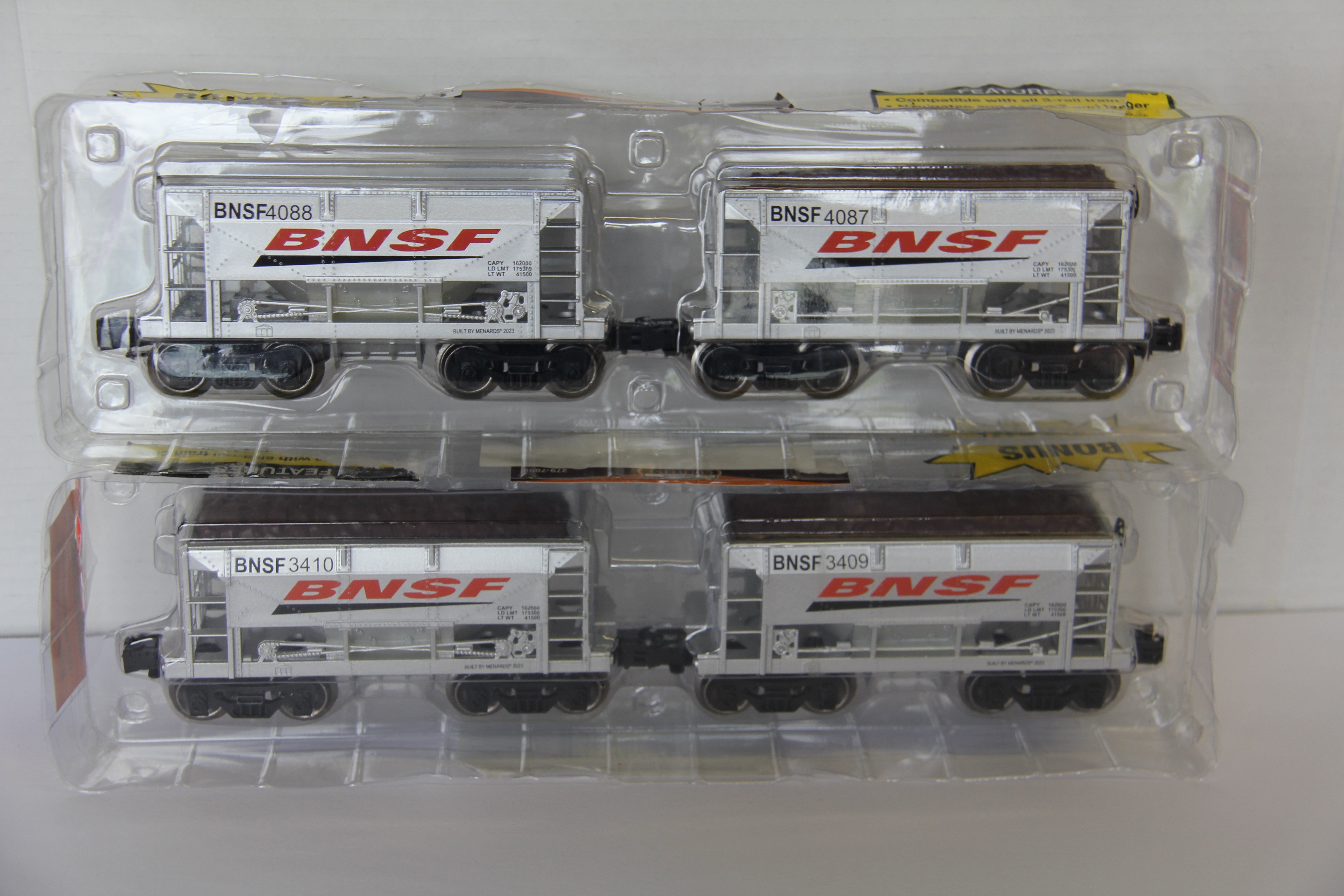 Menards #279-7098 BNSF Ore Cars- 4087 & 4088, 3409 & 3410-Second hand-M7713