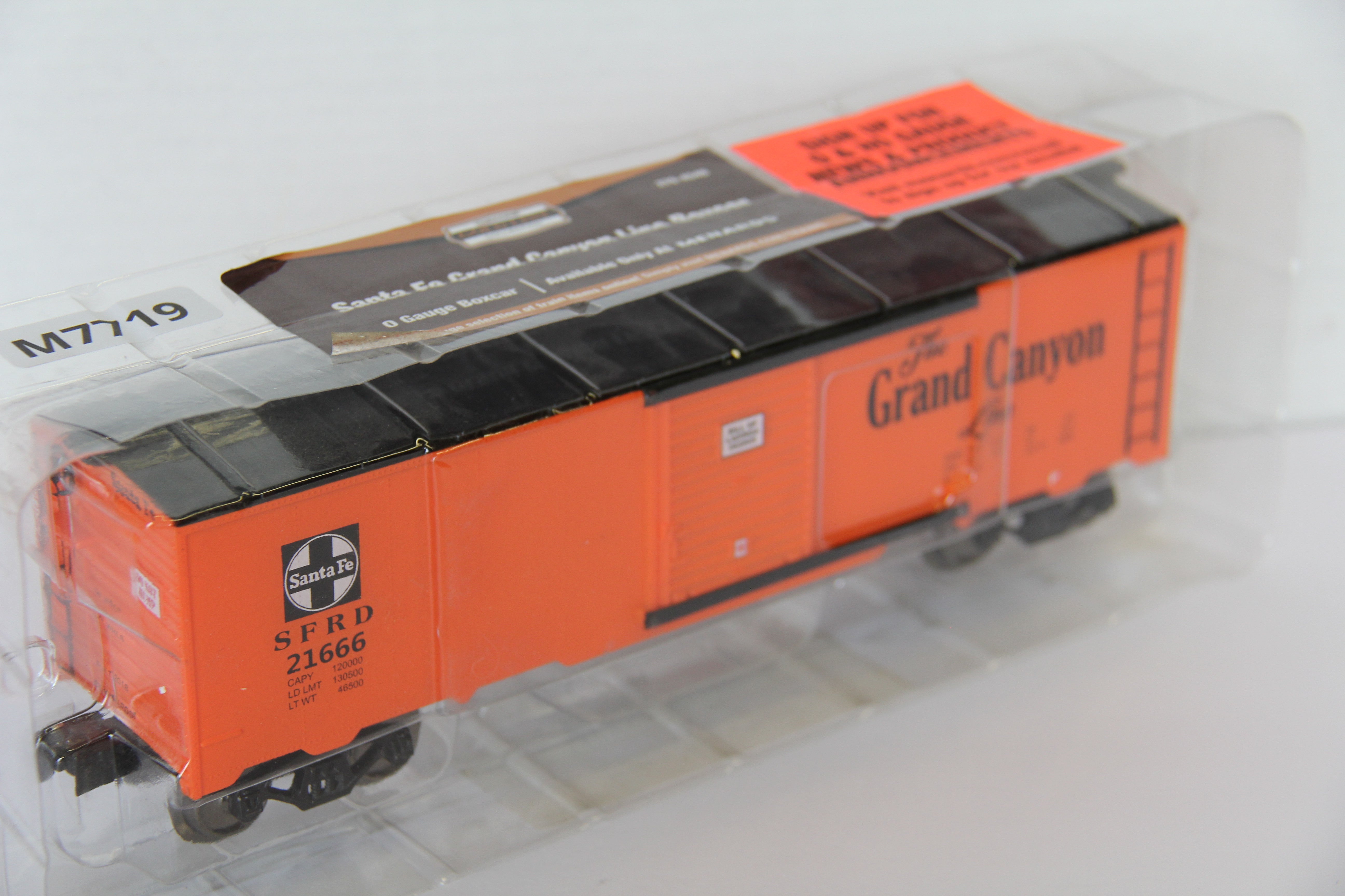 Menards #279-4540 Santa Fe Grand Canyon Line Boxcar-Second hand-M7719