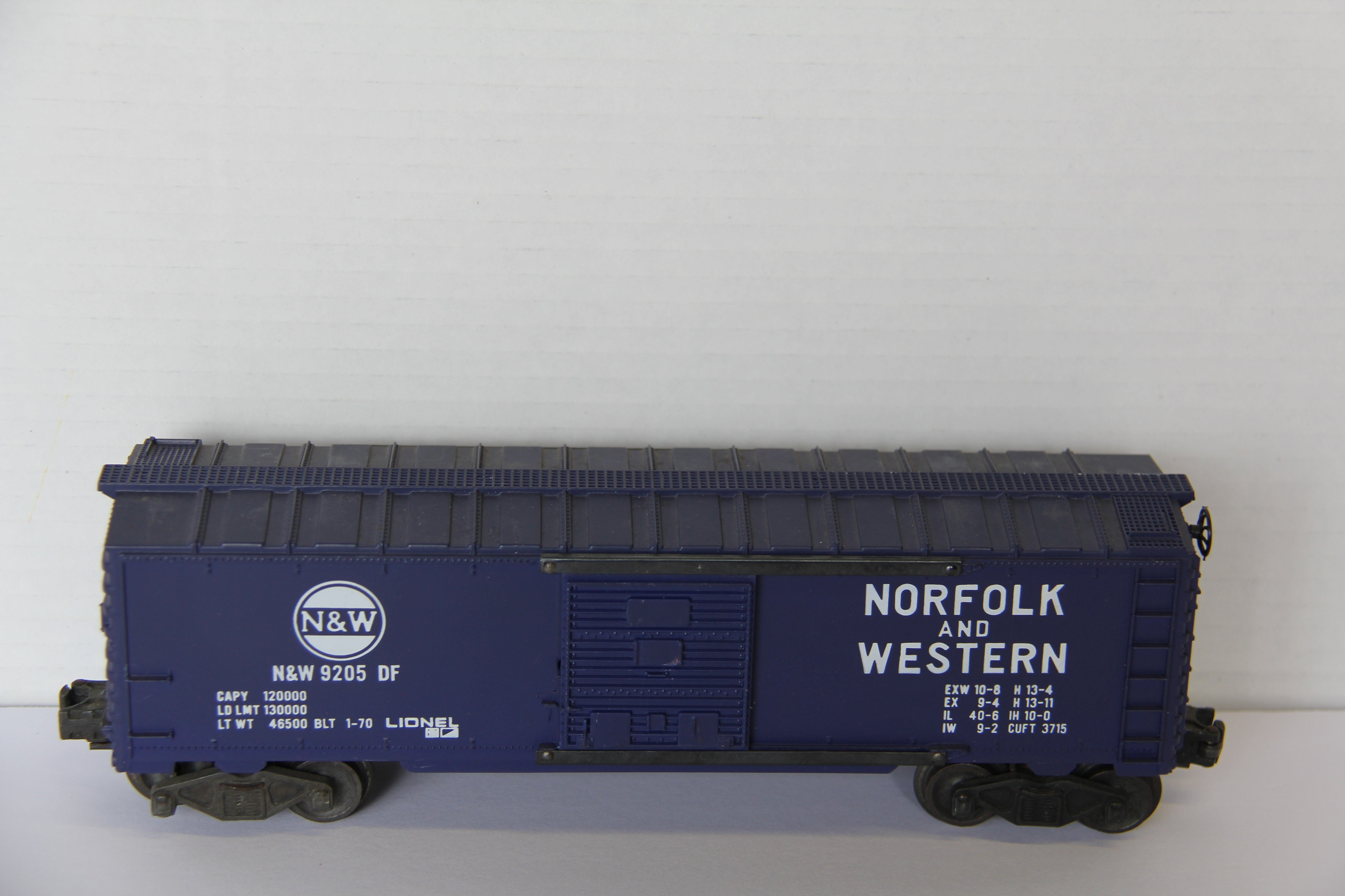 0/27 Lionel 6-9205 Norfolk & Western Box Car-Second hand-M7725