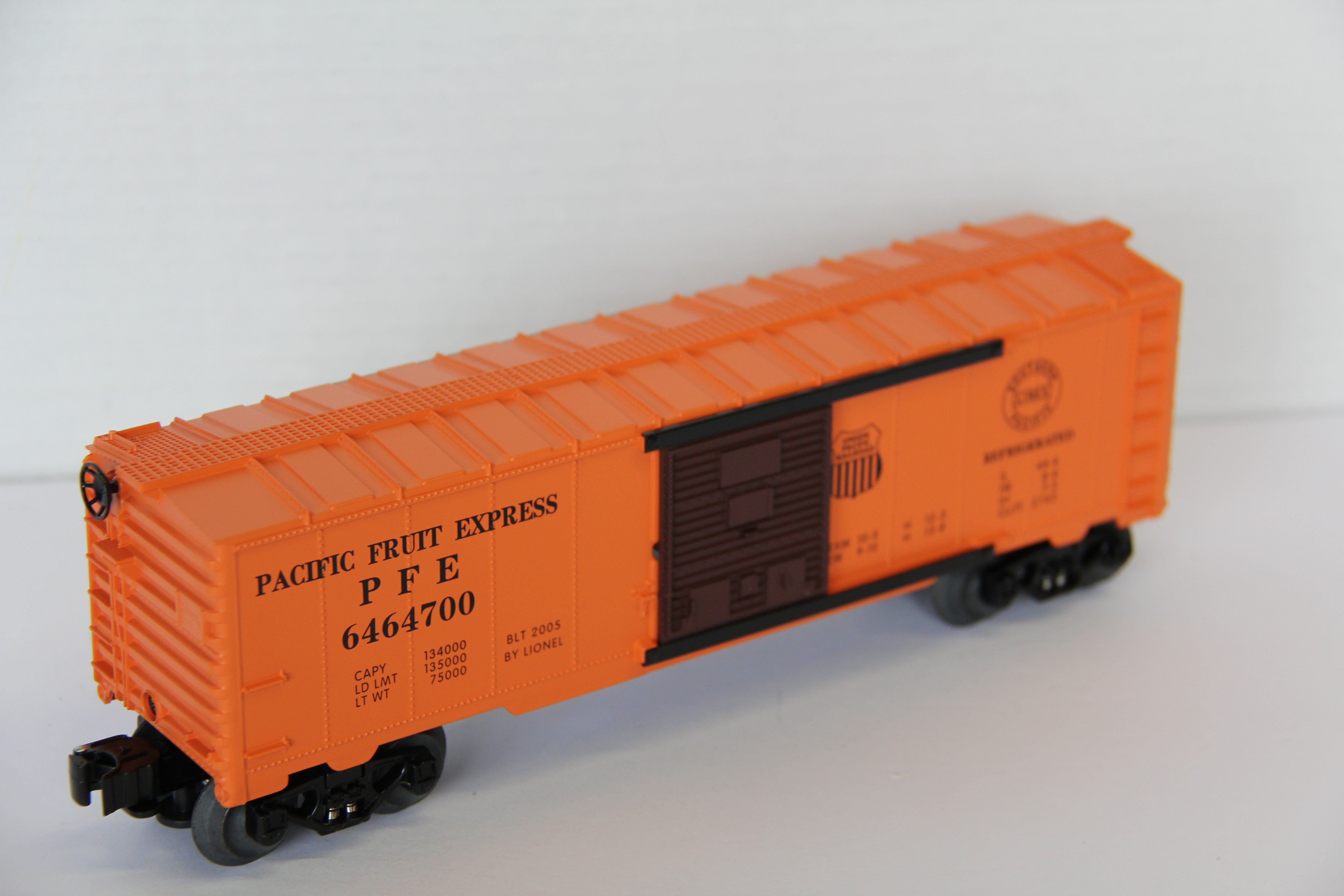 Lionel 6-39269 Pacific Fruit Express 6464-700 Style Boxcar-Second hand-M7729