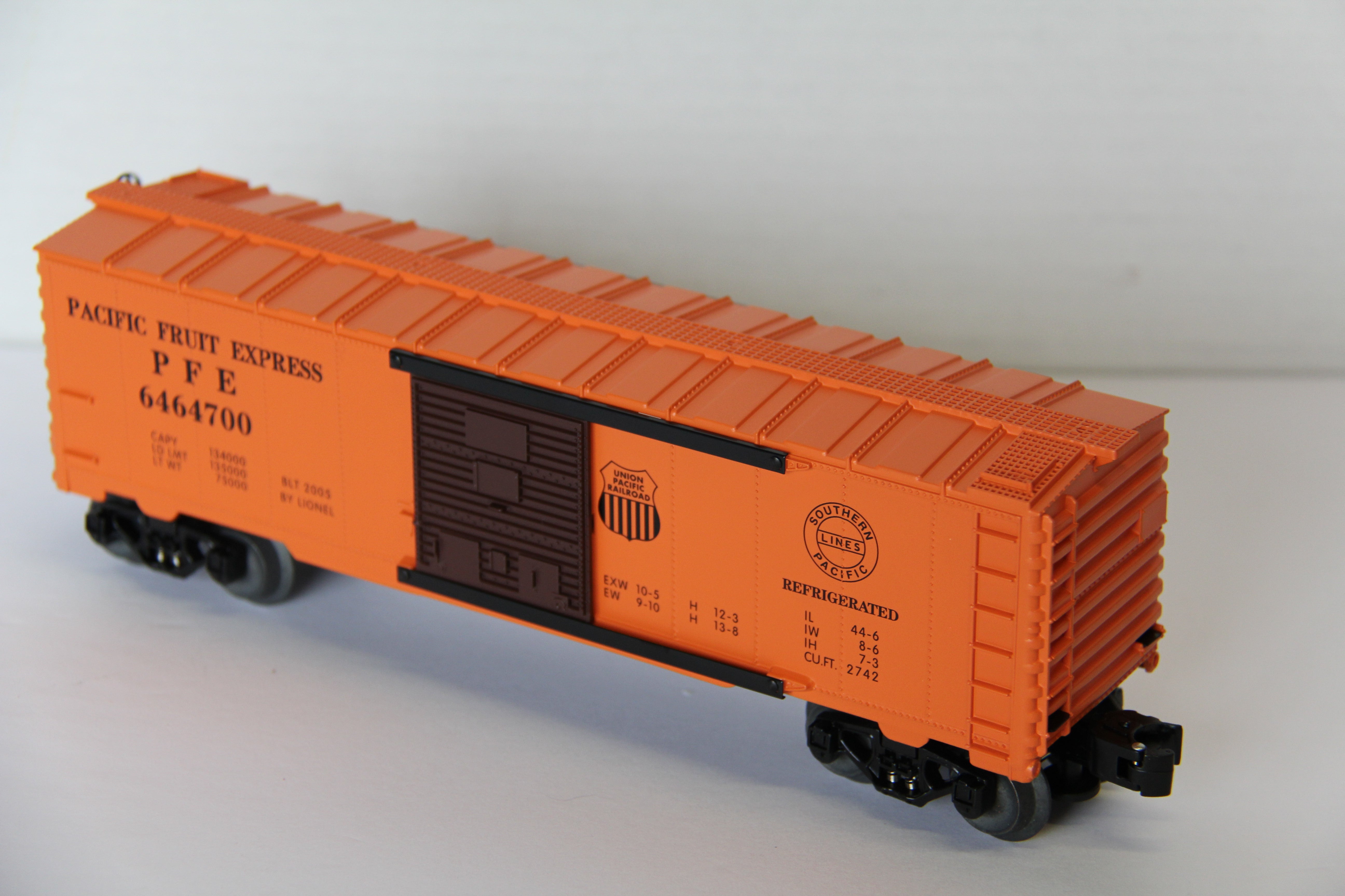 Lionel 6-39269 Pacific Fruit Express 6464-700 Style Boxcar-Second hand-M7729