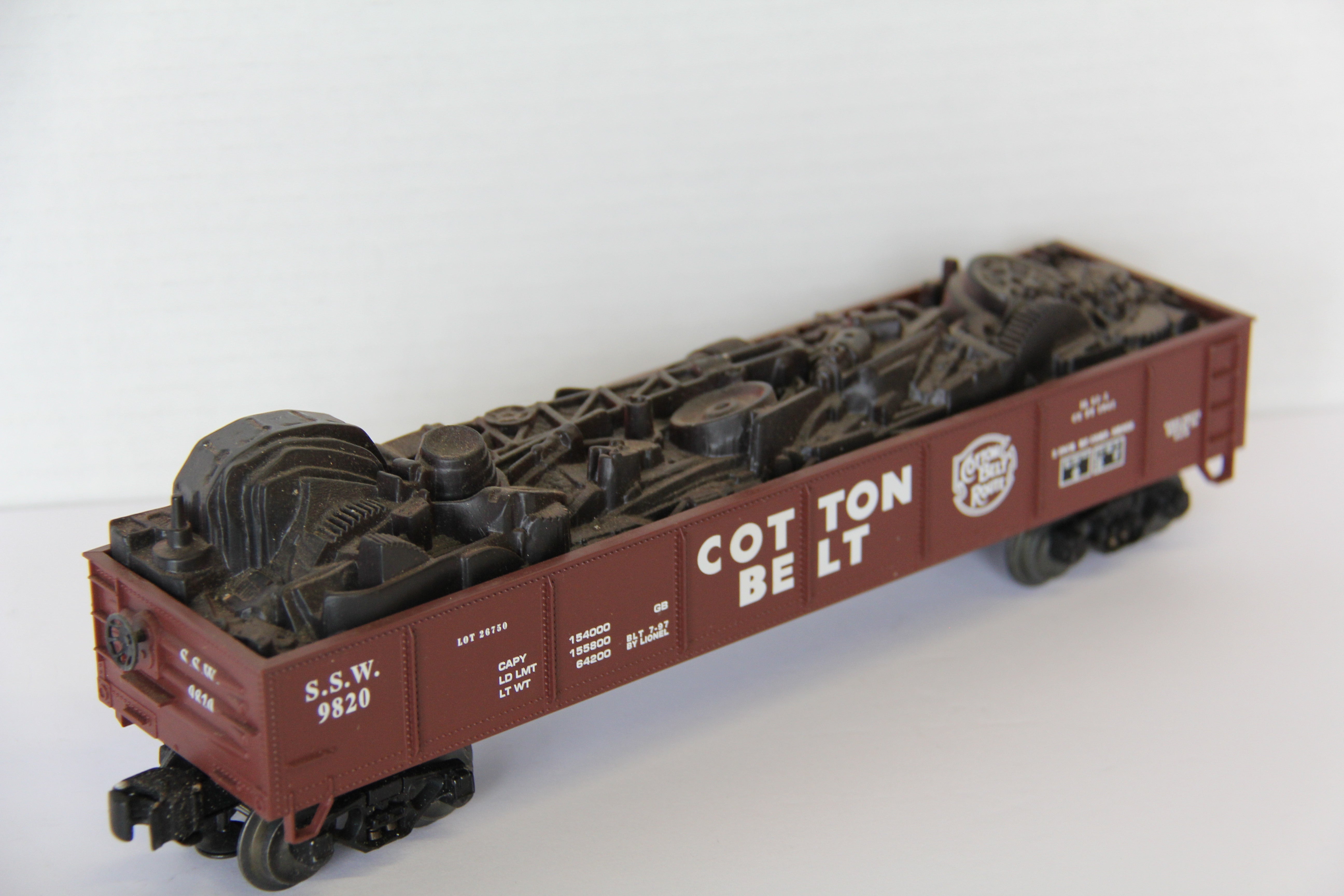 Lionel 6-17408 -9820 Cotton Belt Standard Gondola w/ Scrap Metal Load-Second hand-M7732