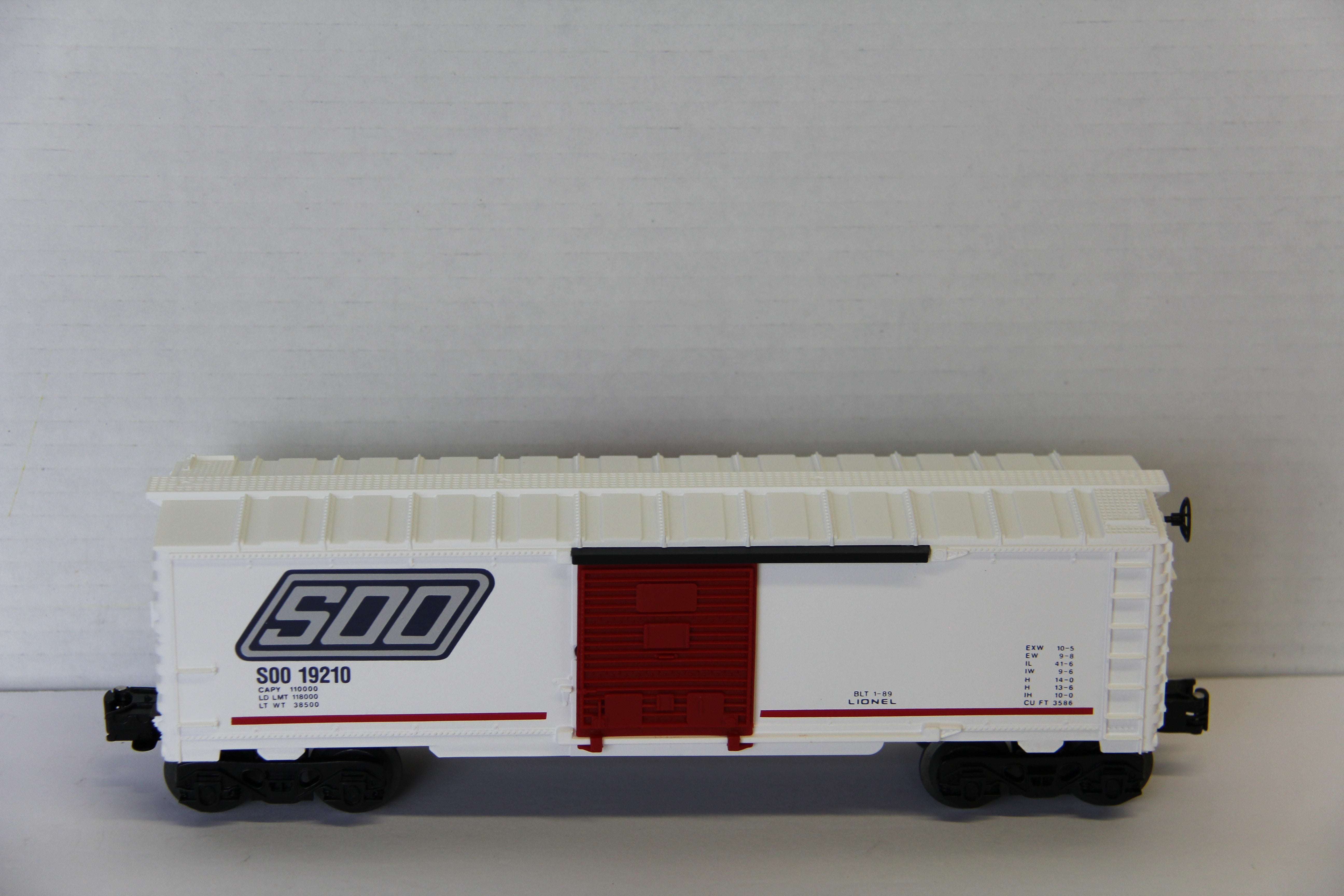 Lionel  6-19210 Soo Line Box Car-Second hand-M7738