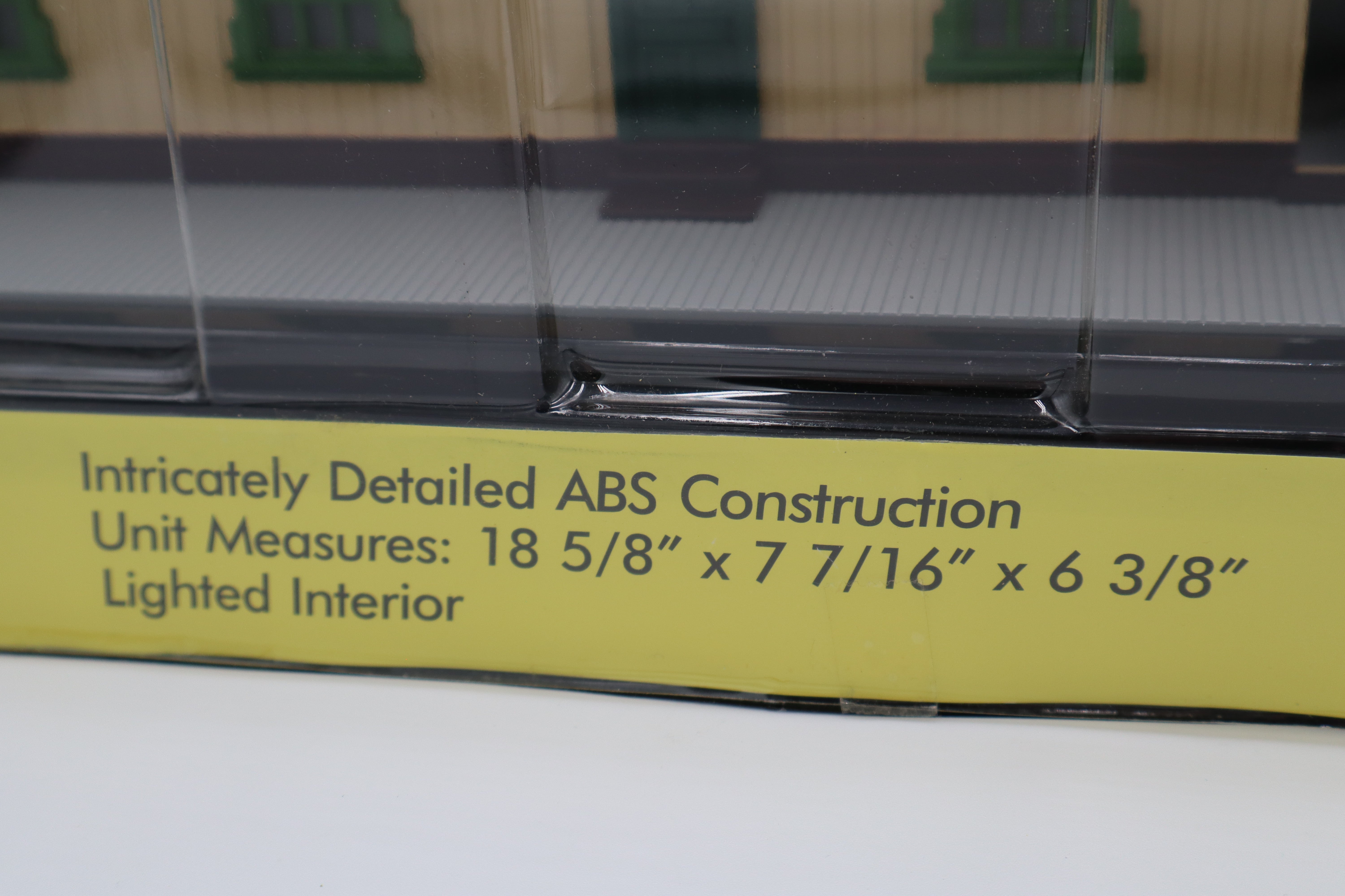 Rail King 30-90516 North Side Country Passenger Station-Second hand-M20281