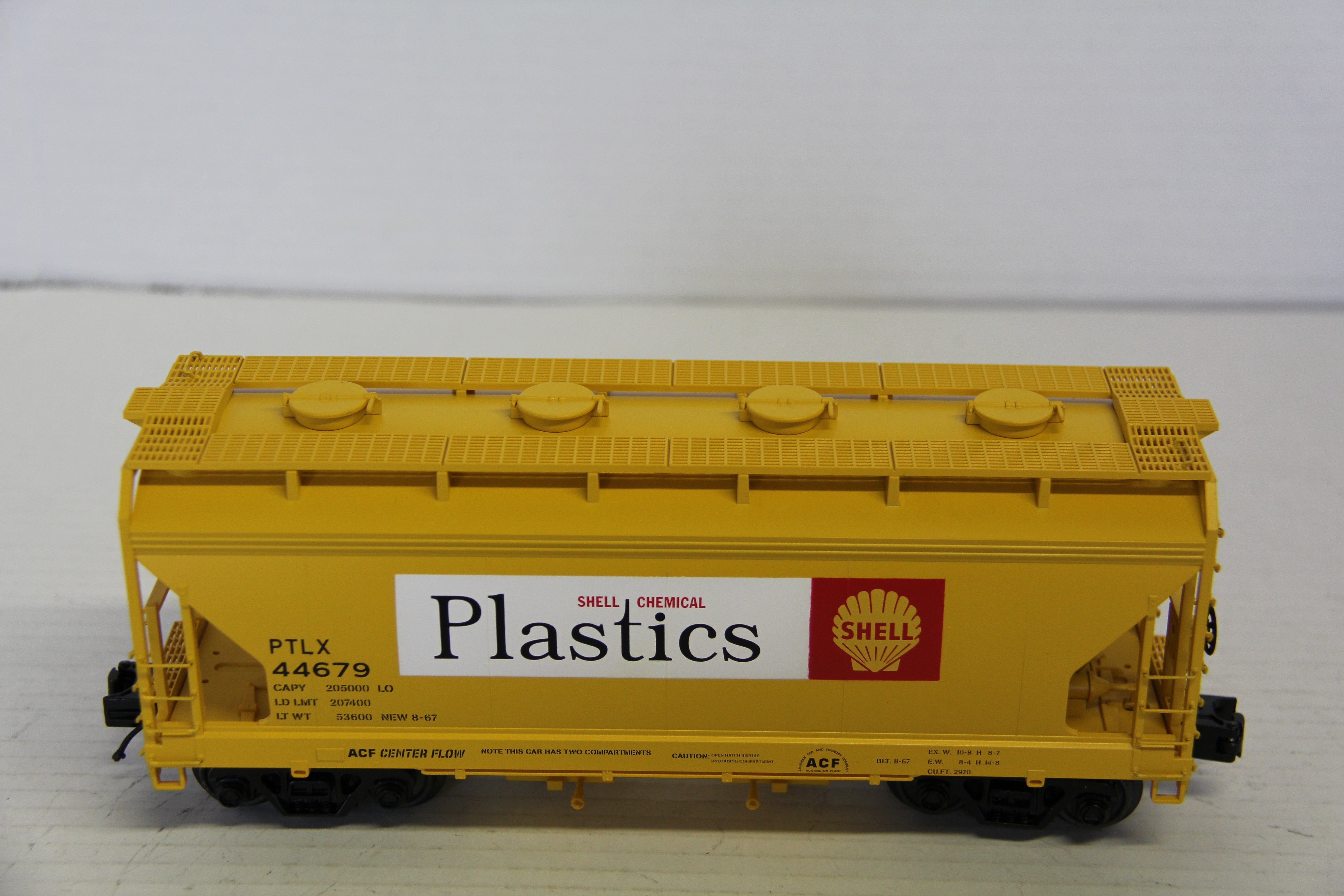 MTH 20-97927 Shell Plastics 2 Bay Centerflow Hopper 2 Set #44679 & 44675 -Second hand-M5102R