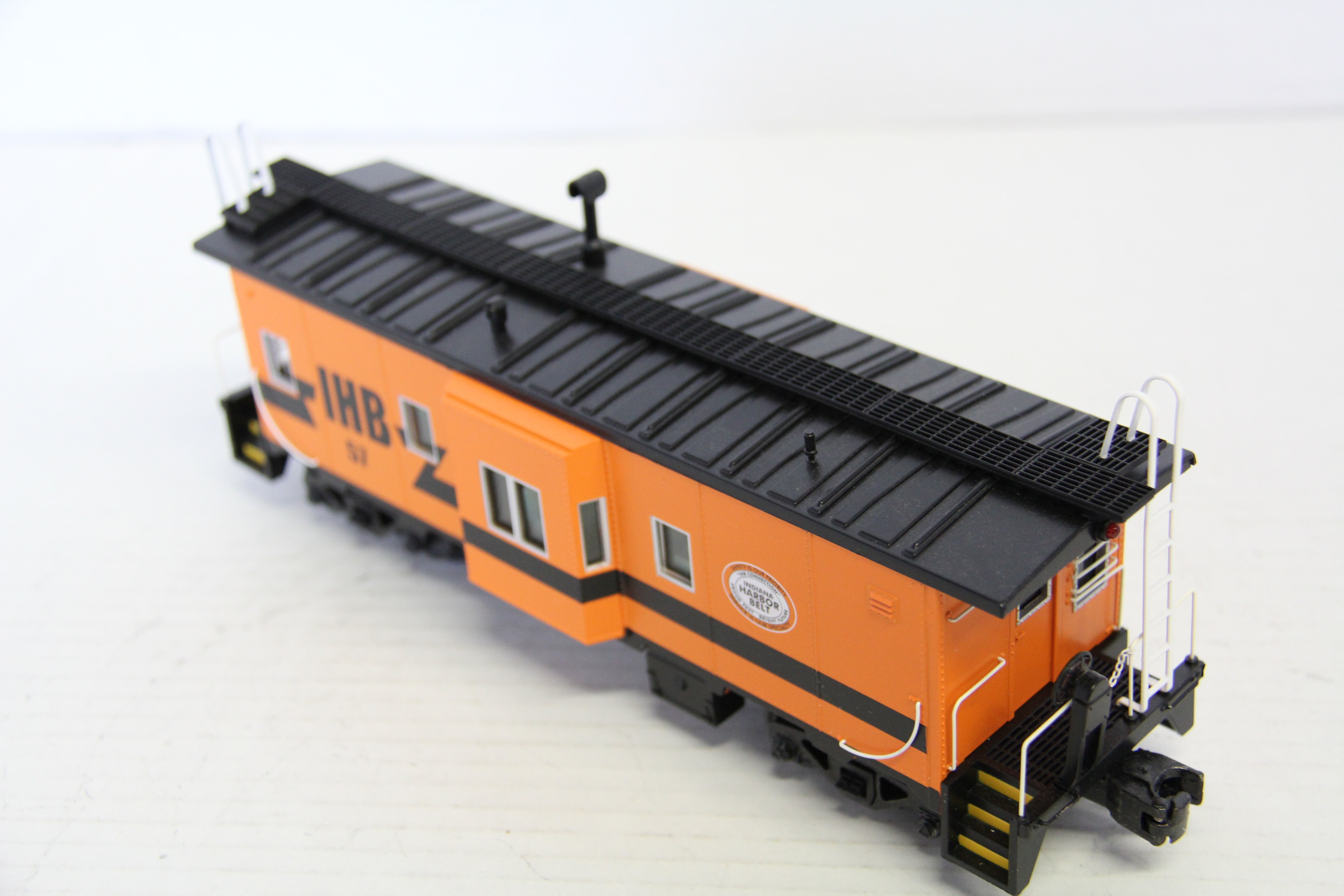 MTH 20-91774 Indiana Harbor Belt Bay Window Caboose-Second hand-M7342