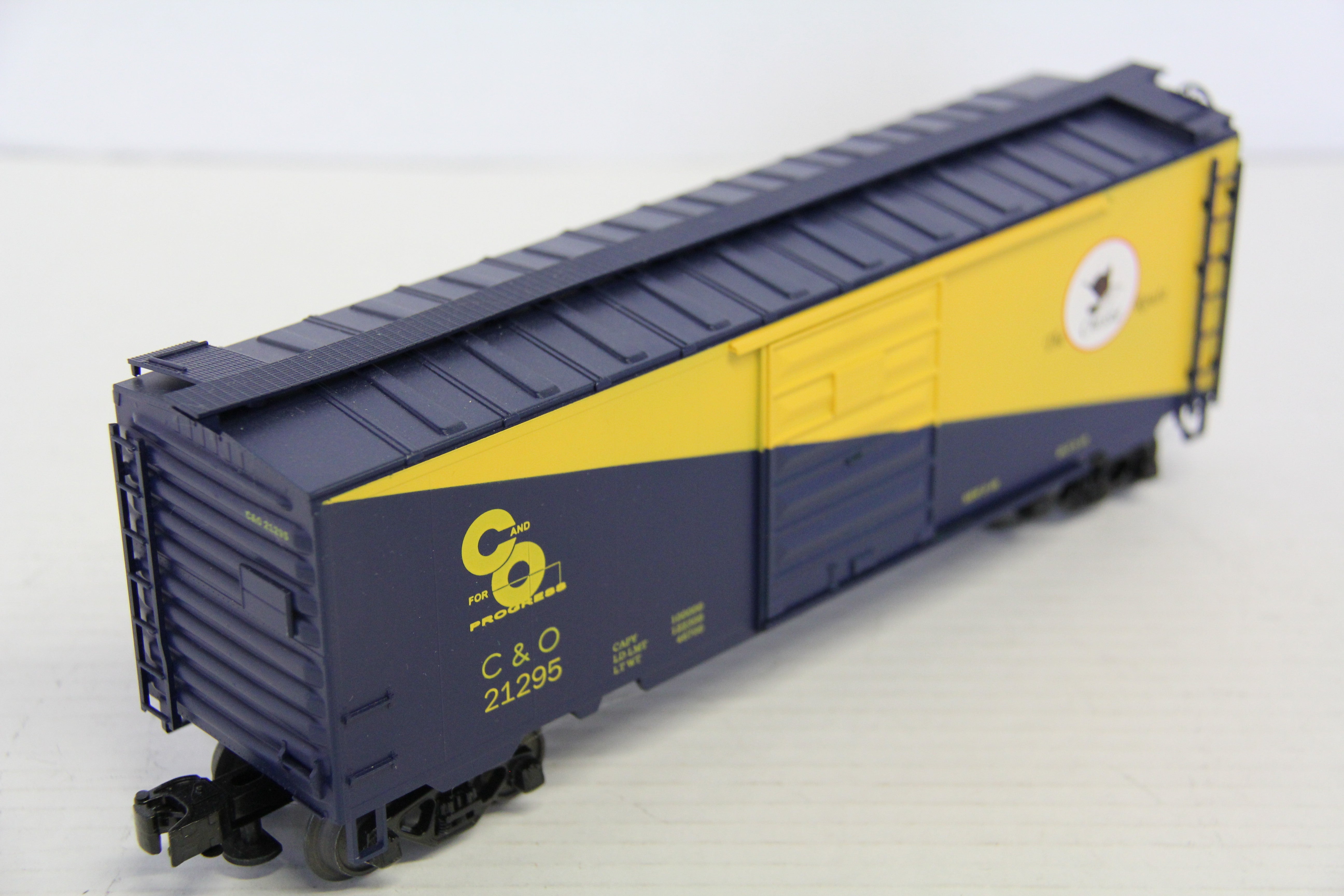 Weaver #21295 Chesapeake & Ohio Series #2 PS-1 40' Boxcar-Second hand-M7344