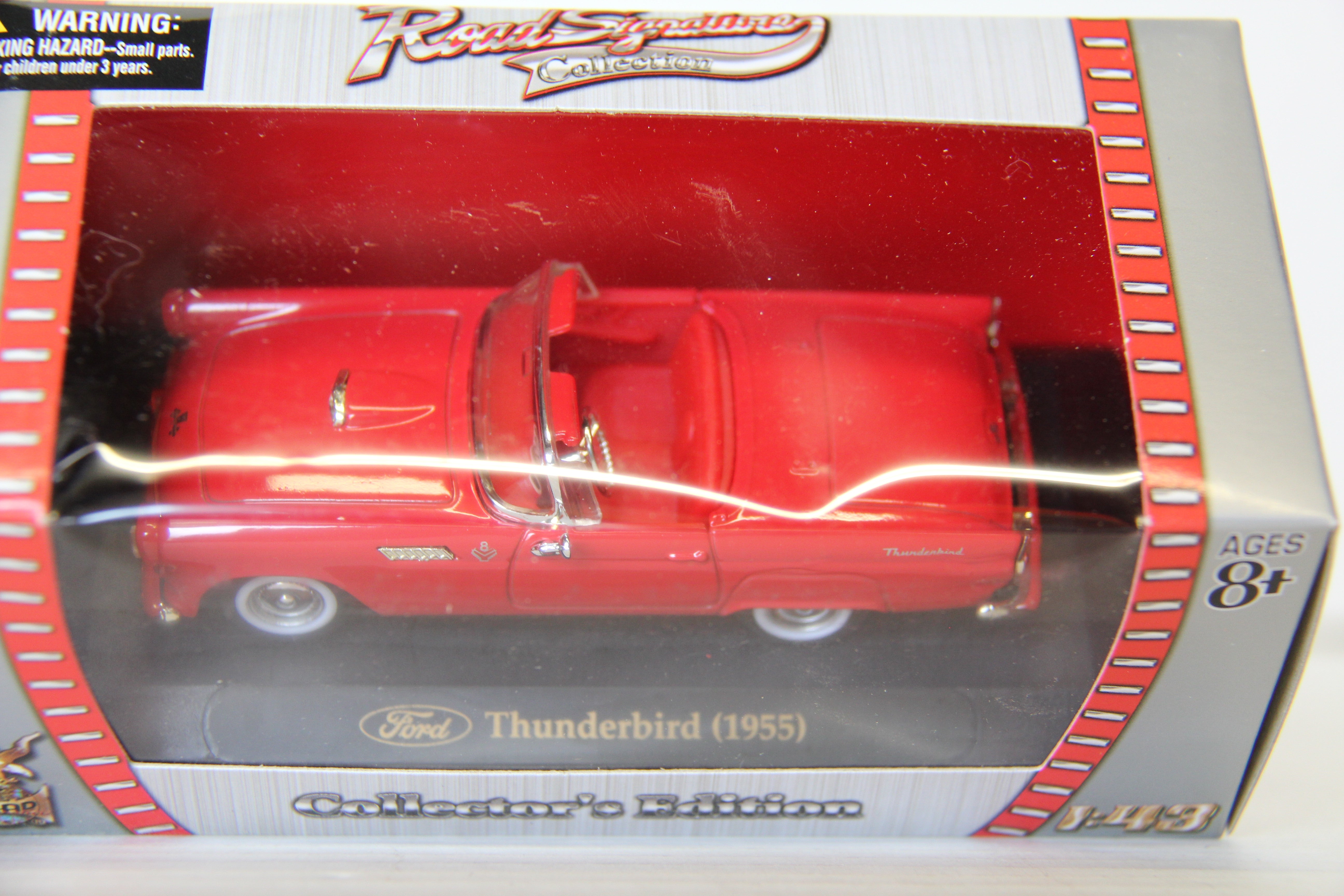 Road Signature Series 1:43 Scale 1955 Ford Thunderbird Convertible-Second hand-M6092